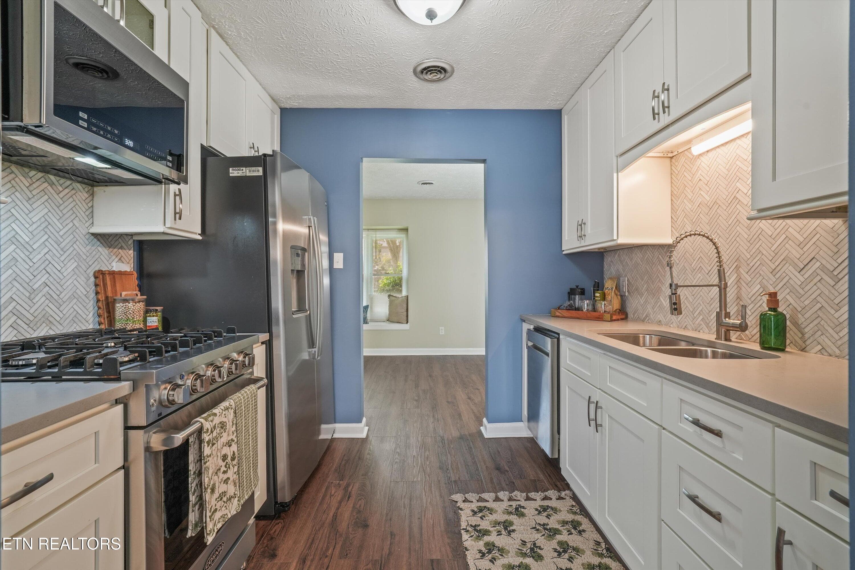 17-8732 Aragon Ln09 - 8732 Aragon Lane, Knoxville, TN 37923, Knoxville