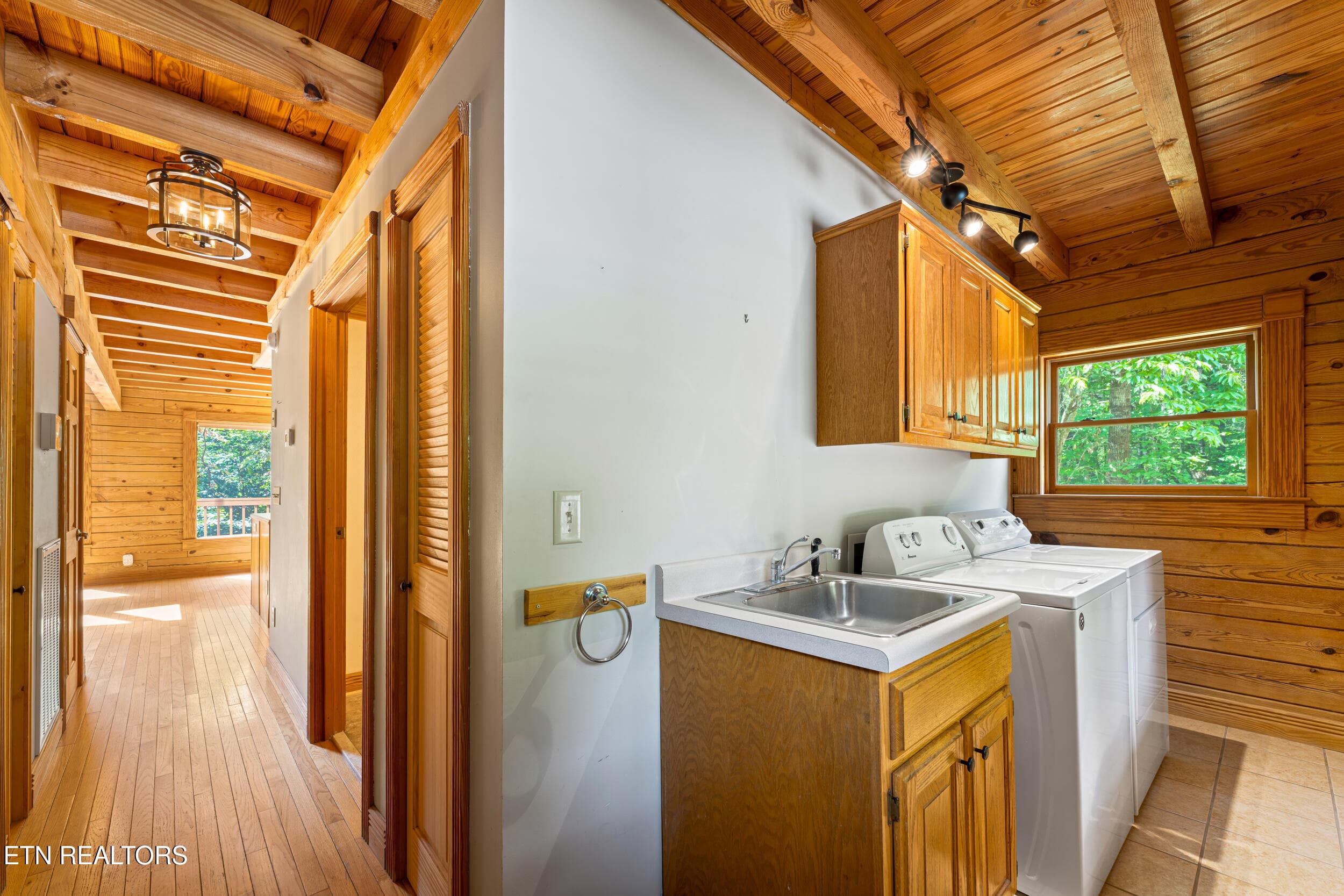 3839 saddle brook way-21 - 3839 Saddle Brook Way, Sevierville, TN 37862, Sevierville
