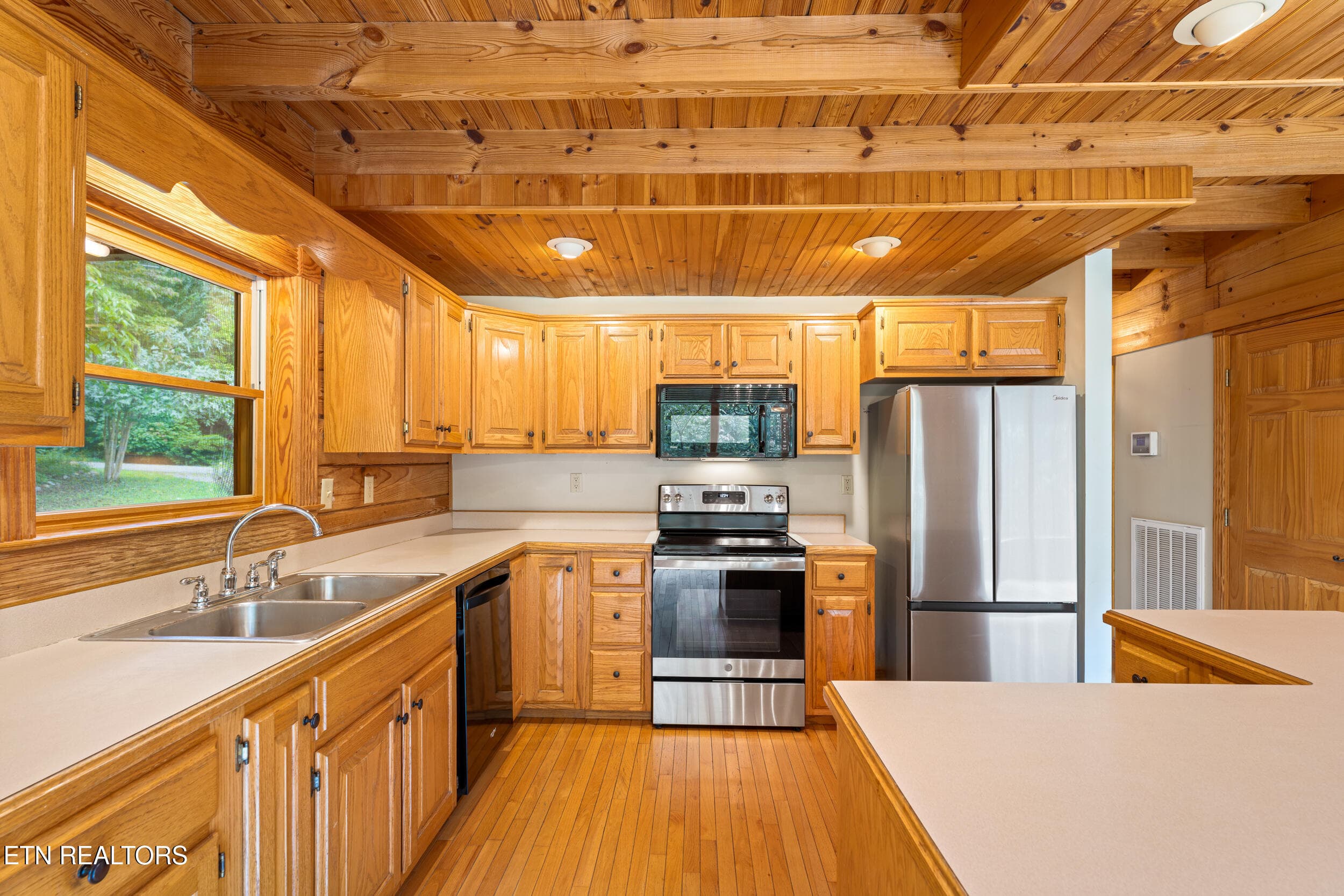 3839 saddle brook way-11 - 3839 Saddle Brook Way, Sevierville, TN 37862, Sevierville