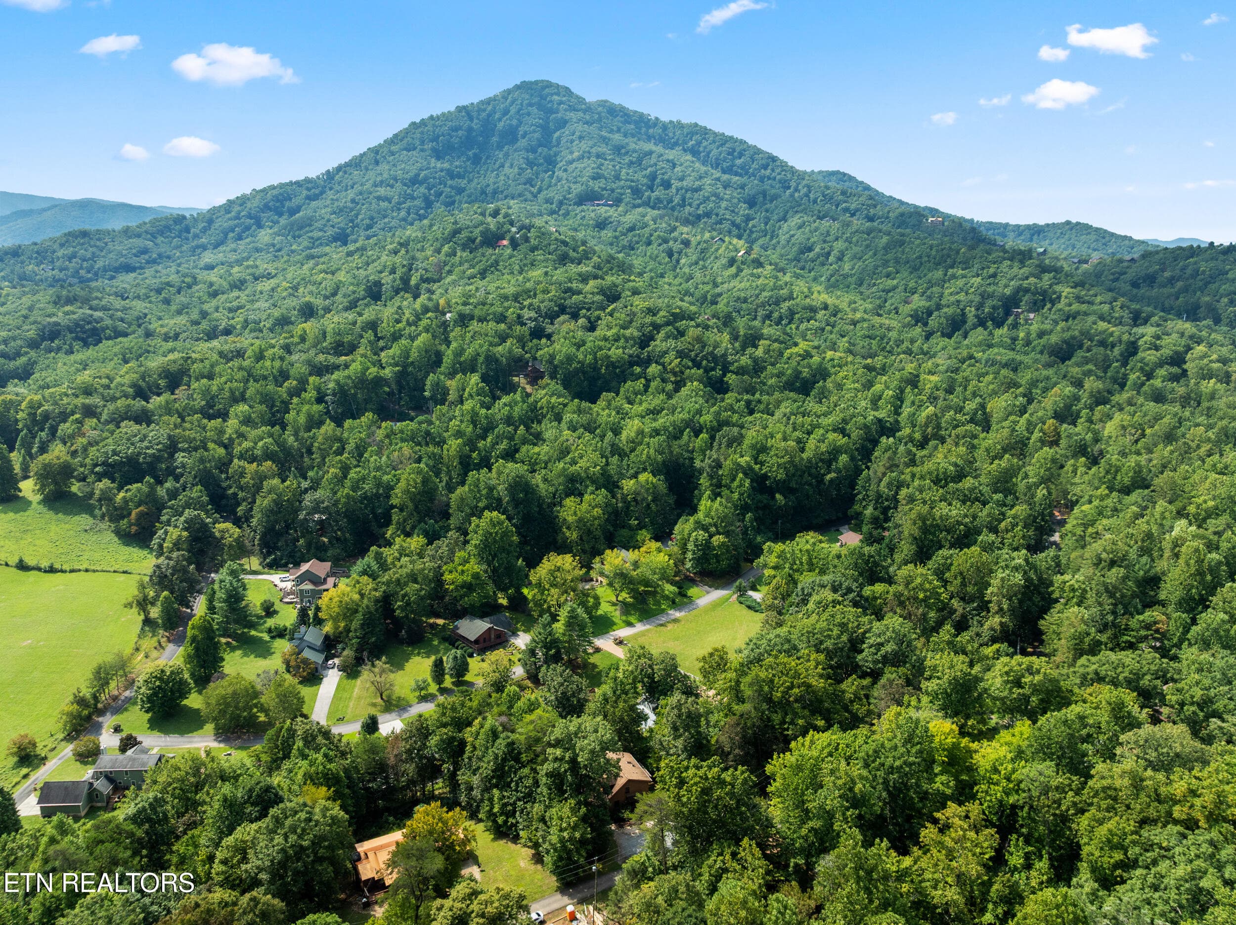 3839 saddle brook way-59 - 3839 Saddle Brook Way, Sevierville, TN 37862, Sevierville