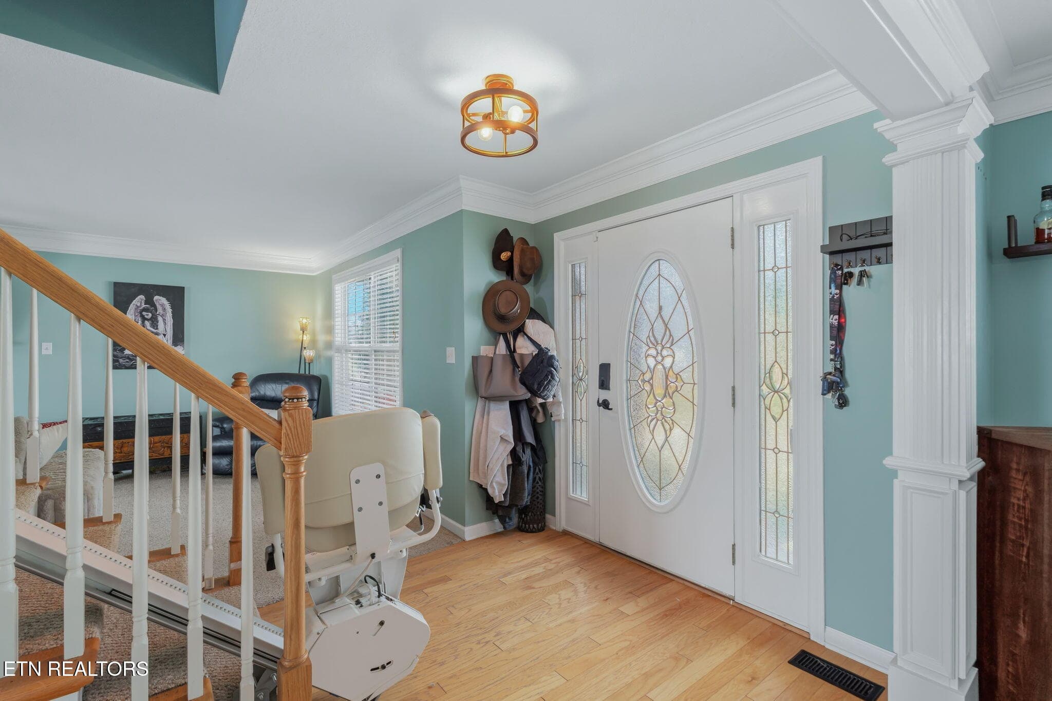 Hardwood Flooring - 2135 Cedargreens Rd, Knoxville, TN 37924, Knoxville