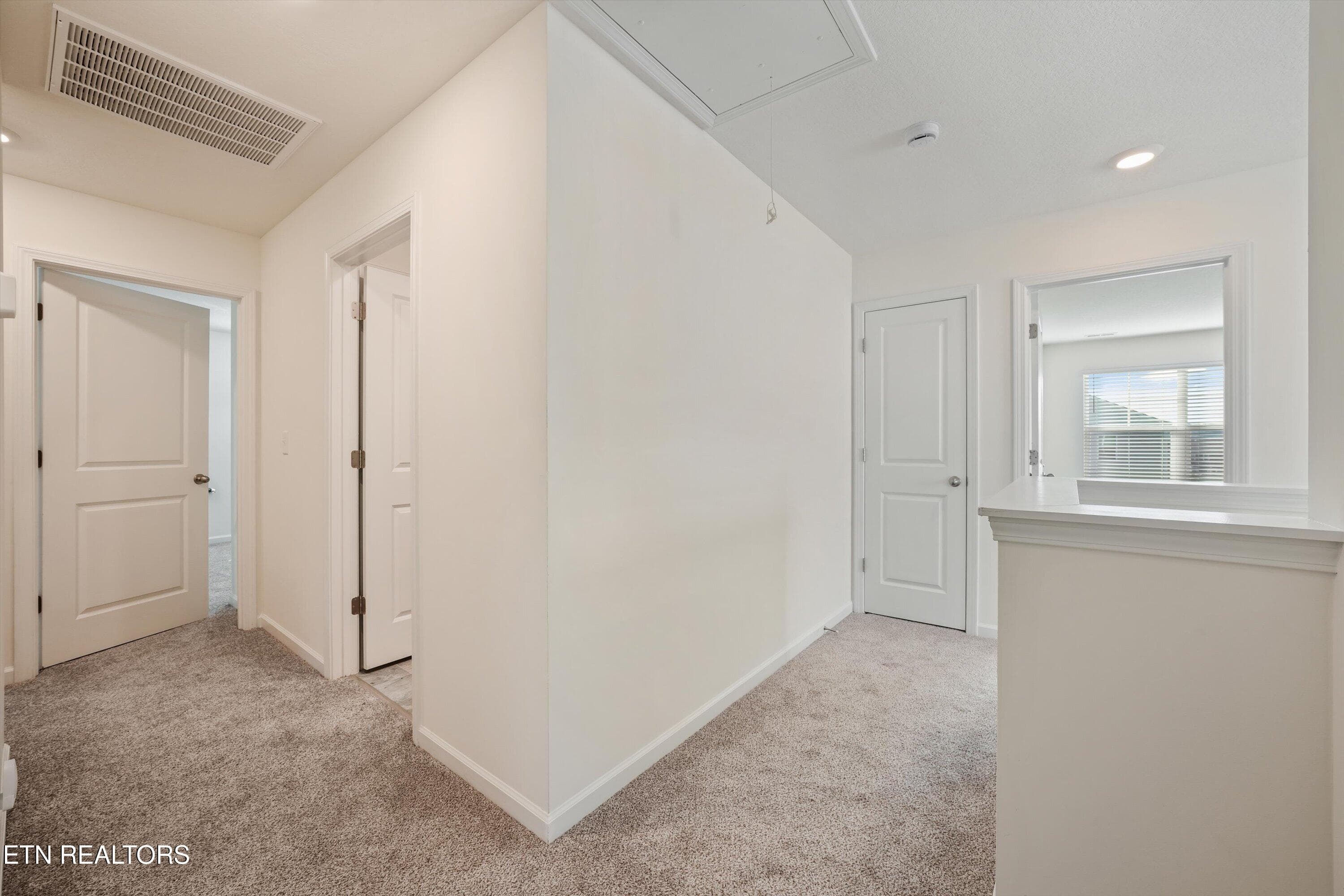 Upstairs Landing Area/Hallway - 6341 Night Time Drive, Knoxville, TN 37931, Knoxville