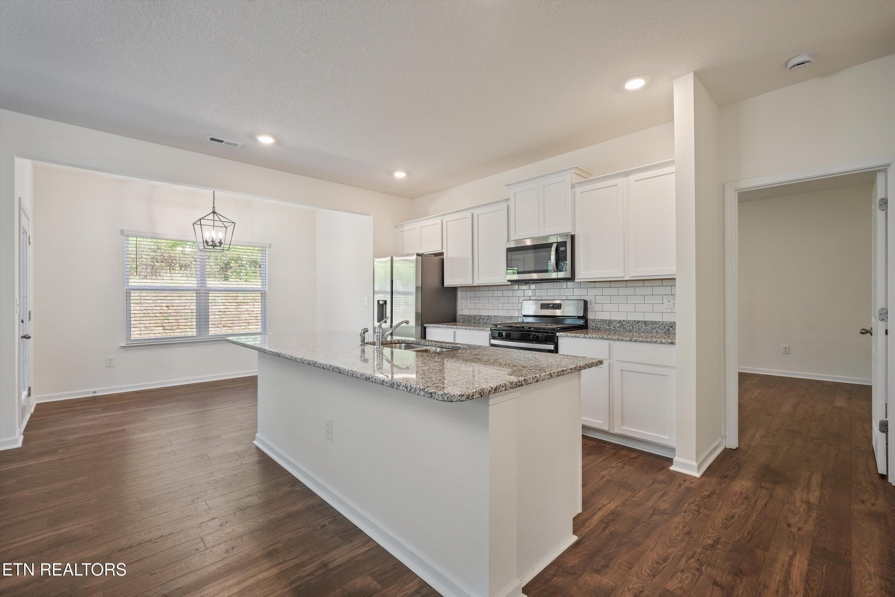 Bright Kitchen w/Island - 6341 Night Time Drive, Knoxville, TN 37931, Knoxville