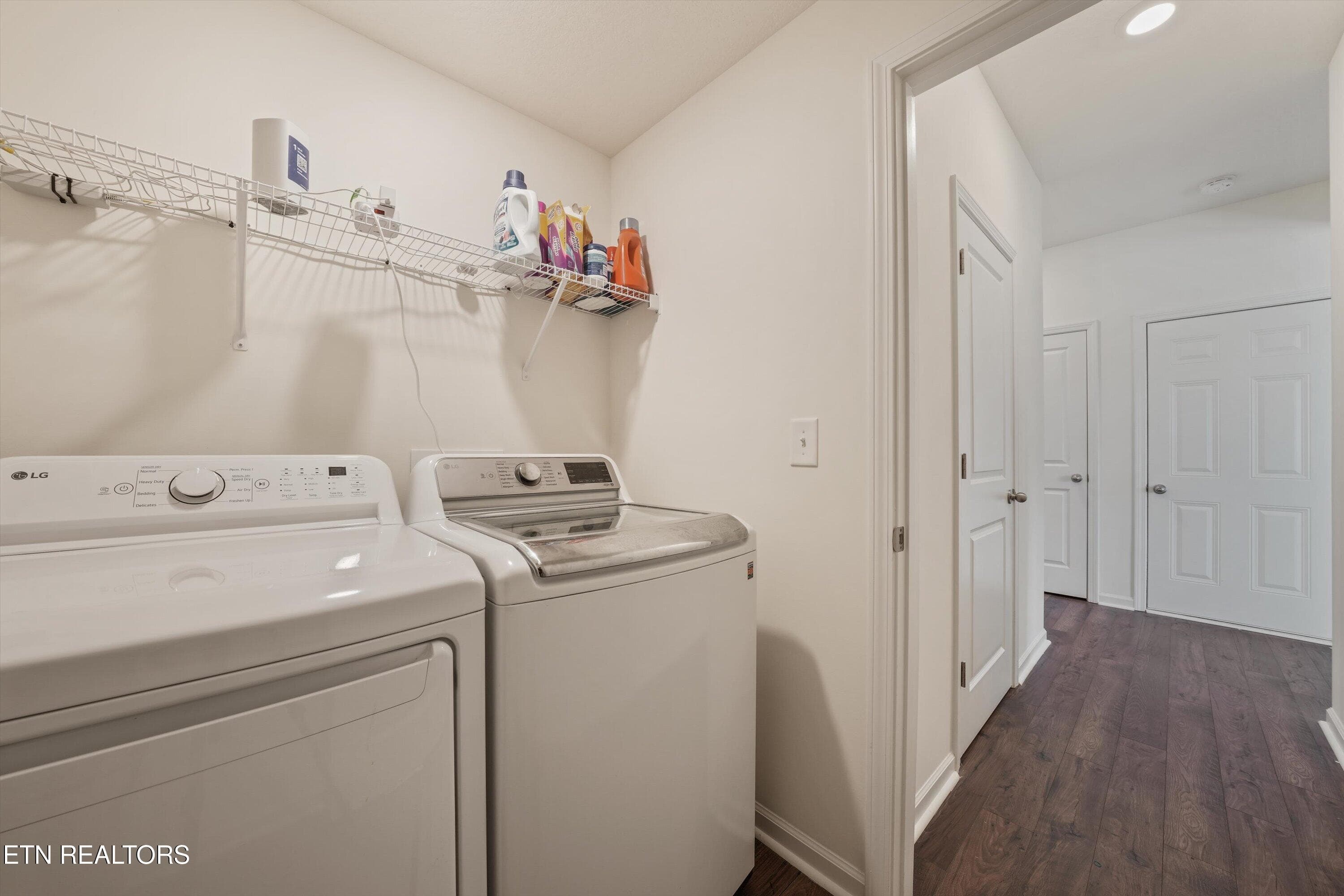 Main Level Laundry Room - 6341 Night Time Drive, Knoxville, TN 37931, Knoxville