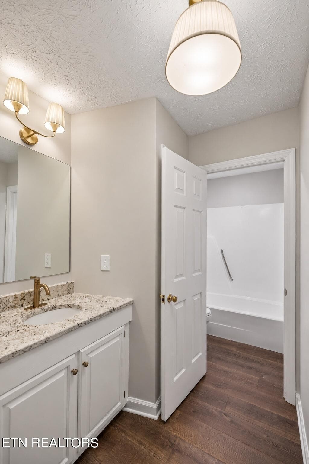 1125_greywood_bathroom_mirror - 1125 Greywood Drive, Knoxville, TN 37923, Knoxville