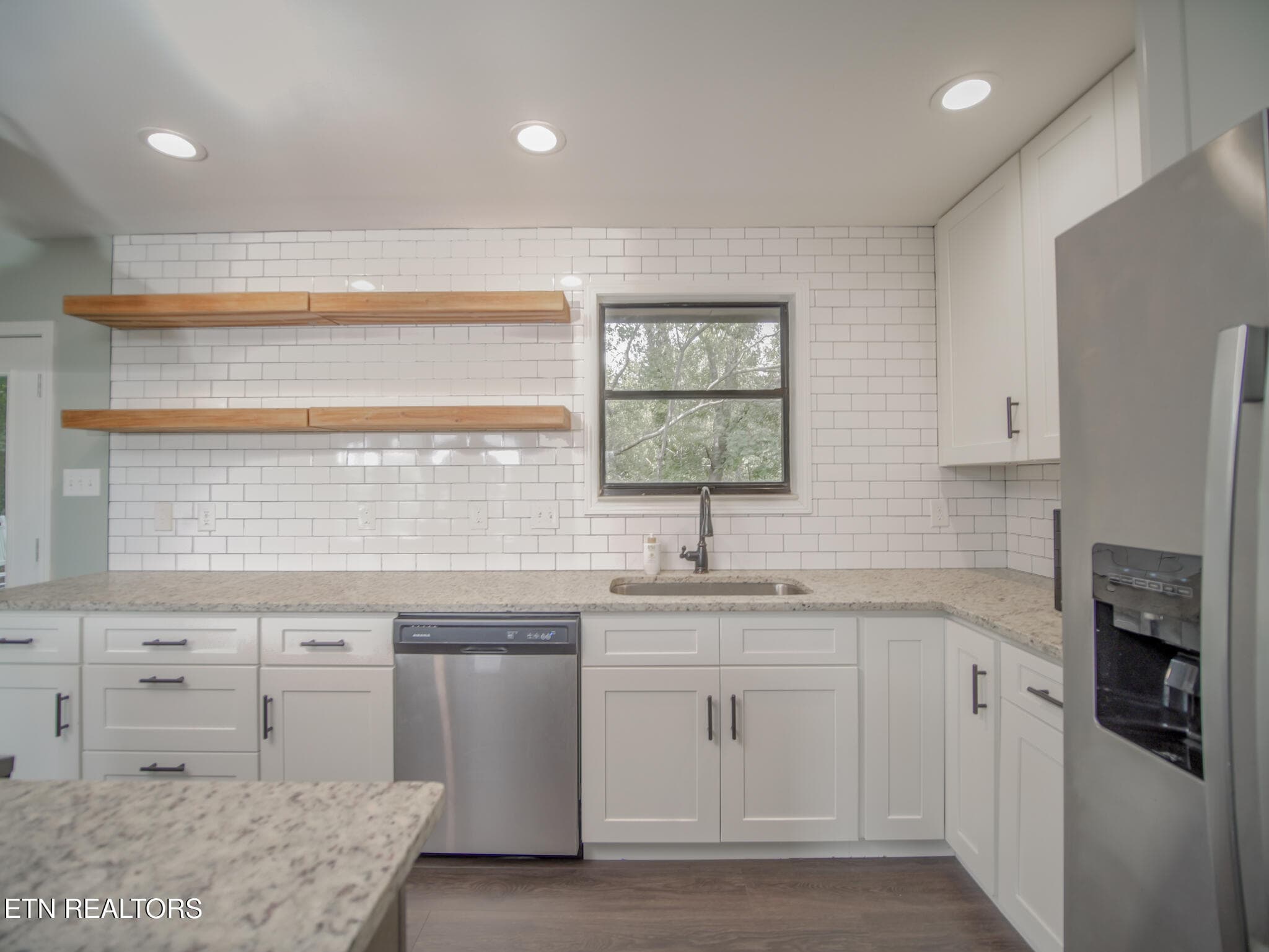 Kitchen - 3001 Walmar Drive, Knoxville, TN 37920, Knoxville