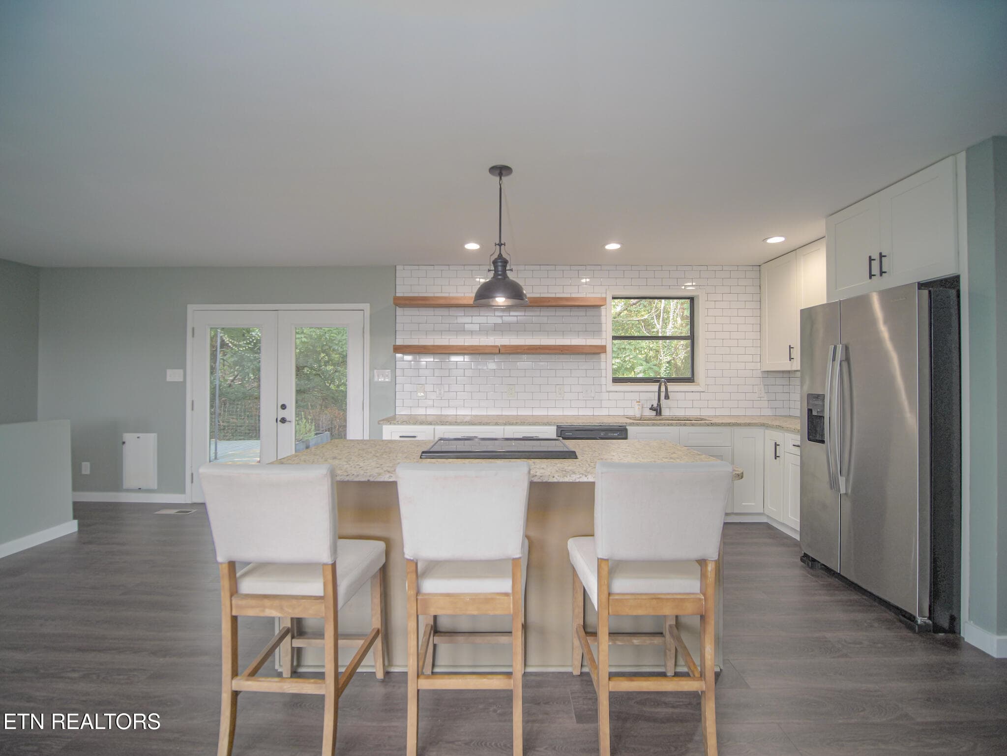 Kitchen Island - 3001 Walmar Drive, Knoxville, TN 37920, Knoxville
