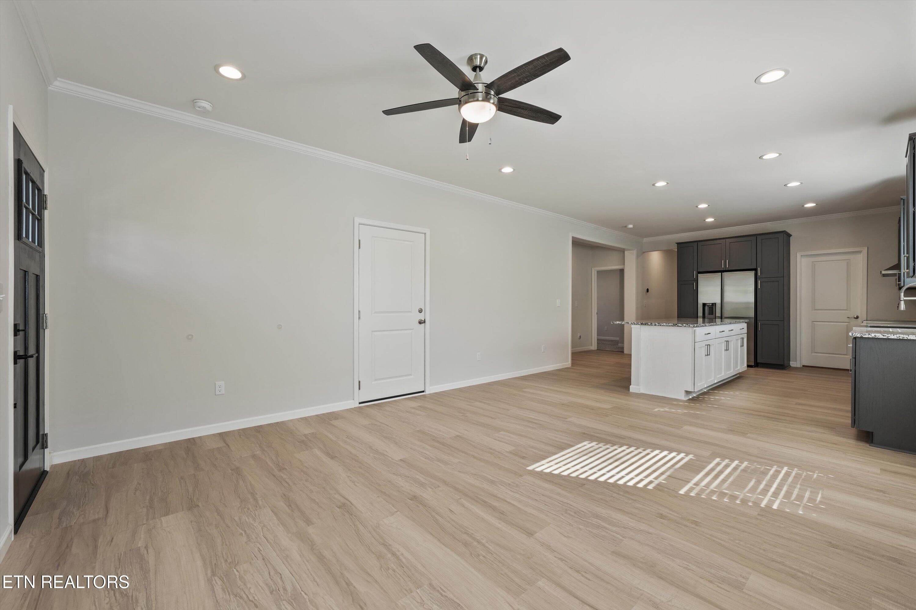 Family Room View 2 - 7628 Sycamore Breeze Rd, Knoxville, TN 37920, Knoxville