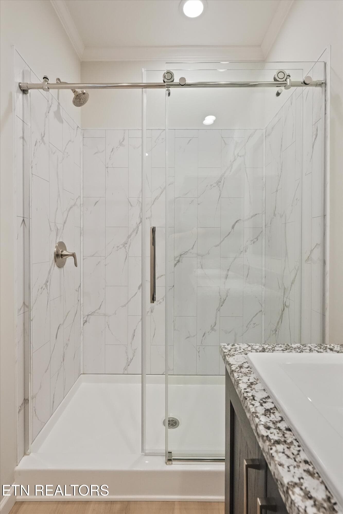 Primary Shower - 7628 Sycamore Breeze Rd, Knoxville, TN 37920, Knoxville