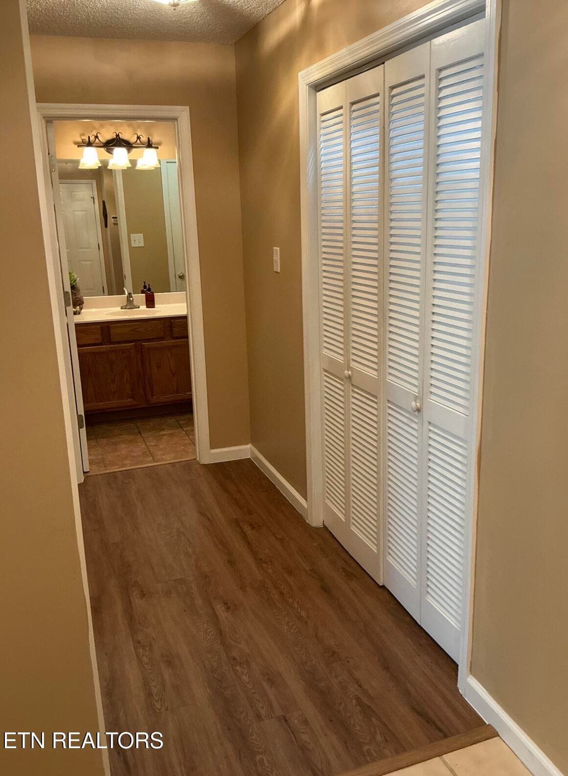 2828 Knob Creek - 2828 Knob Creek Lane, Knoxville, TN 37912, Knoxville