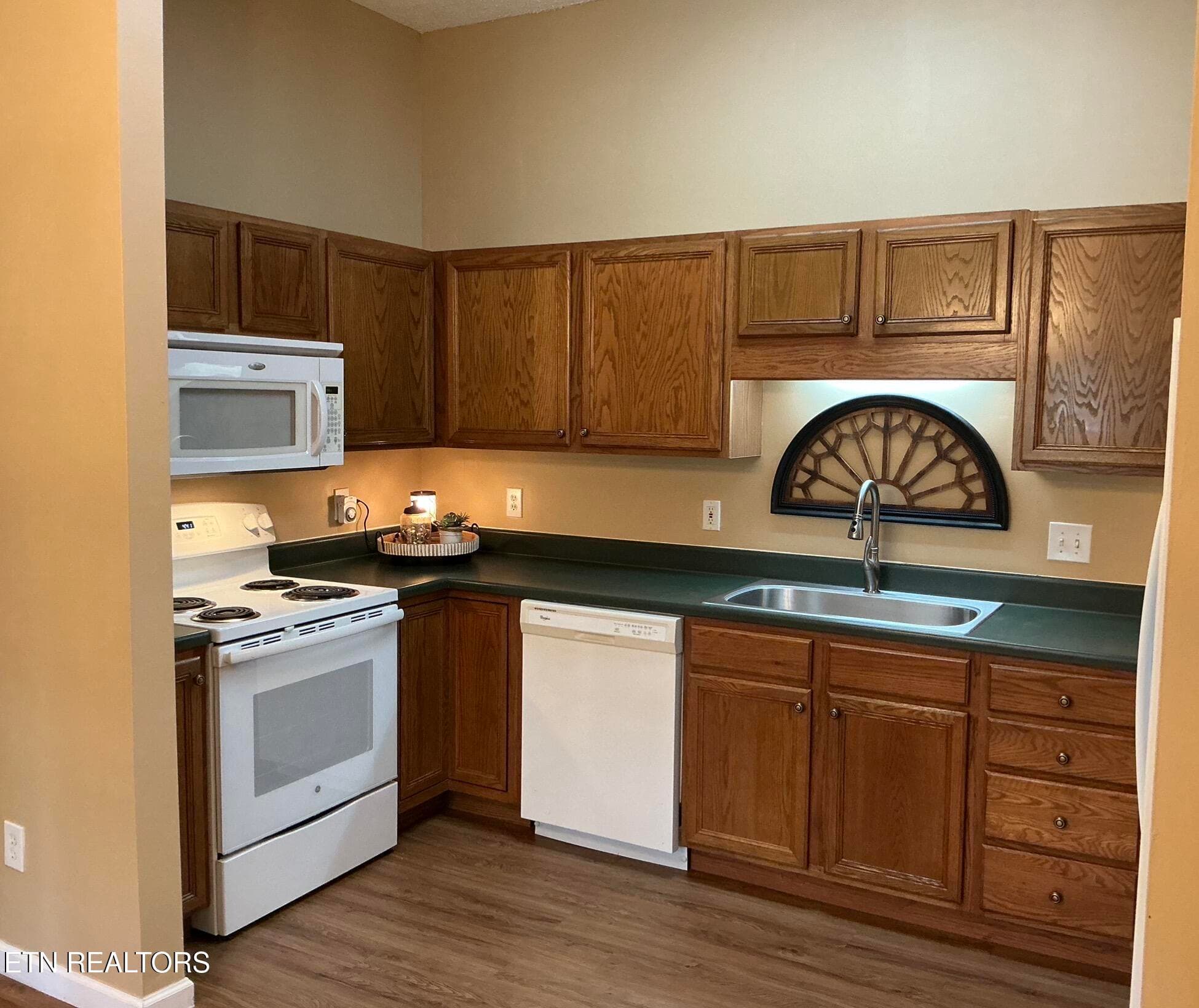 2828 Knob Creek - 2828 Knob Creek Lane, Knoxville, TN 37912, Knoxville