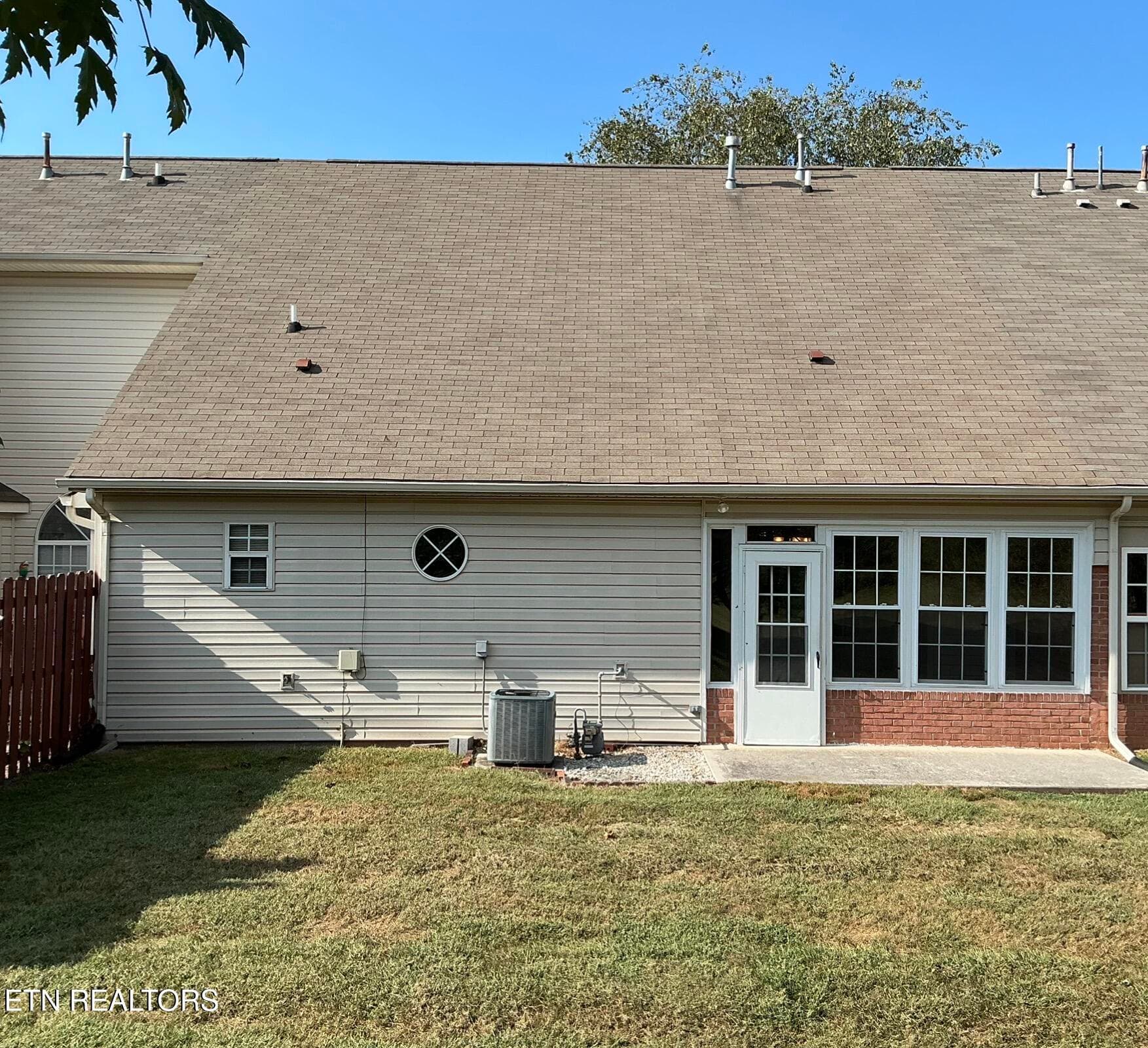 2828 Knob Creek - 2828 Knob Creek Lane, Knoxville, TN 37912, Knoxville