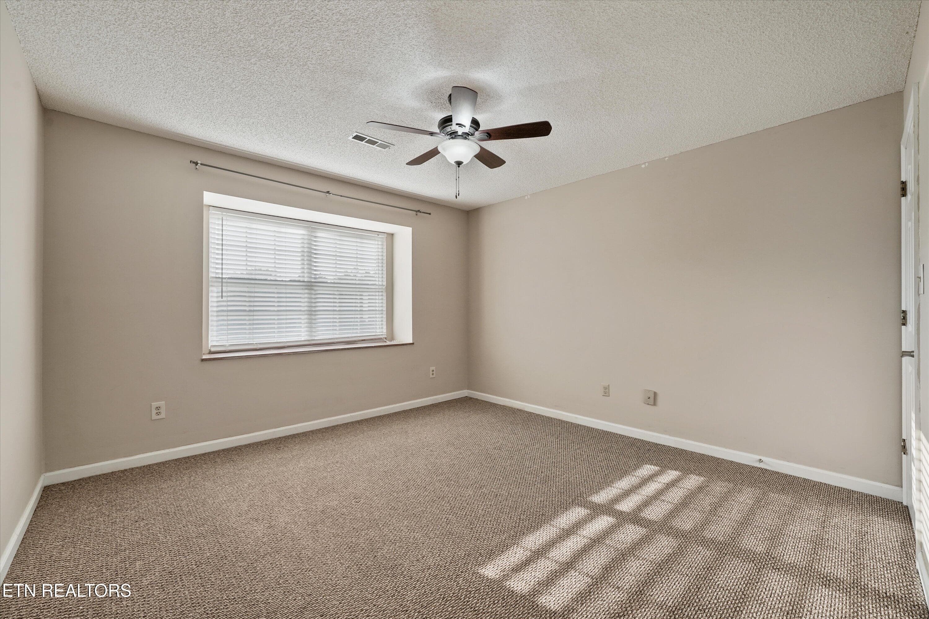 bedroom 1 - 5032 Griffins Gate Lane, Knoxville, TN 37912, Knoxville
