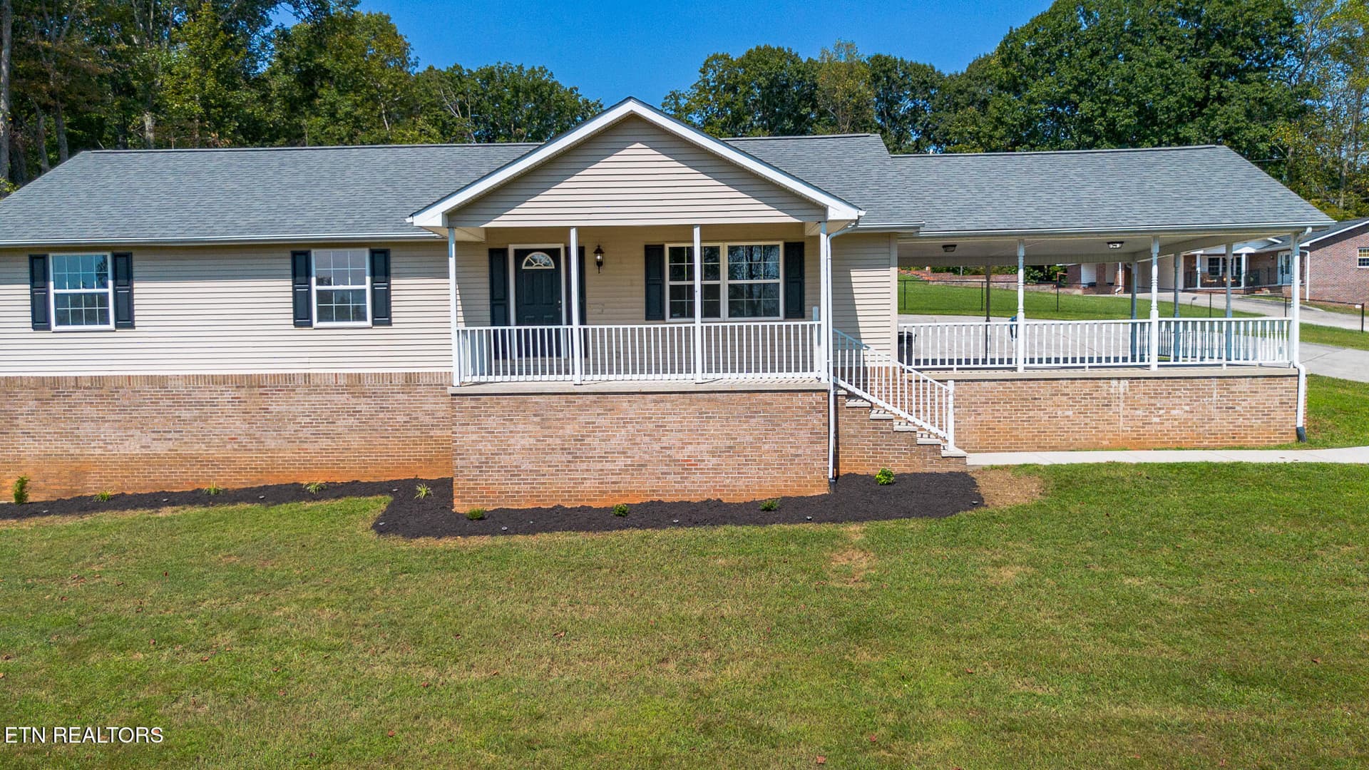 251 Woodland Drive, Harriman, TN 37748