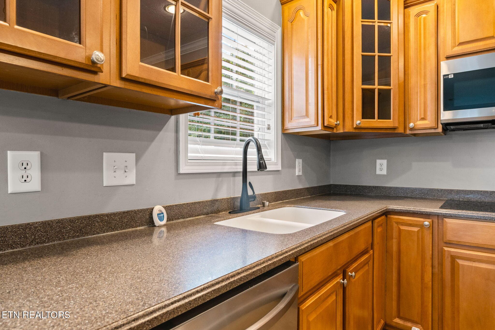25-web-or-mls-NVL - 2625 Nicholas View Lane, Knoxville, TN 37931, Knoxville