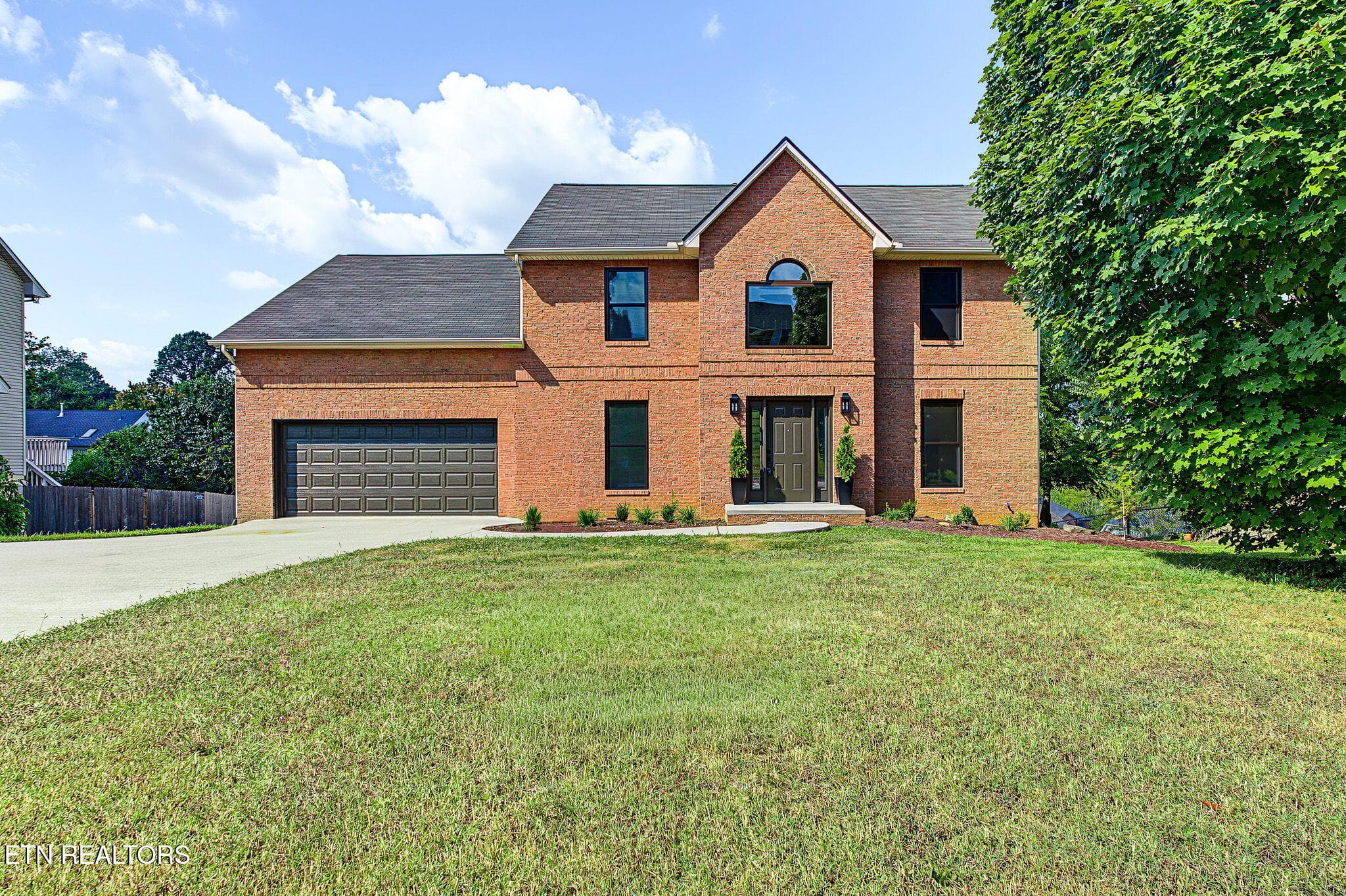 10108 Delle Meade Drive, Knoxville, TN 37931