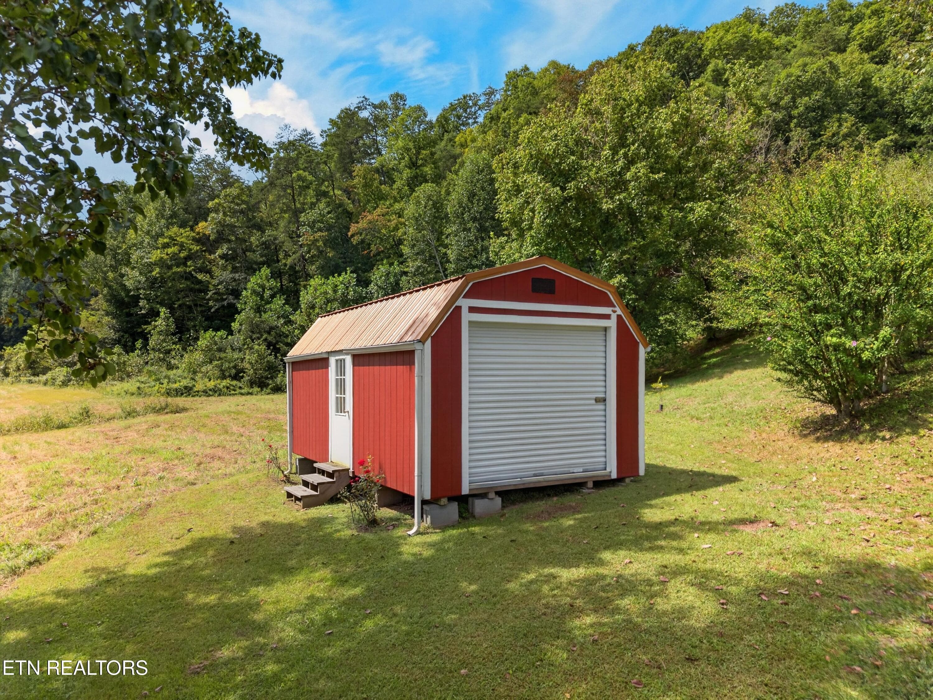034-9089Tennessee66-Sneedville-TN-37869- - 9089 Highway 66, Sneedville, TN 37869, Sneedville