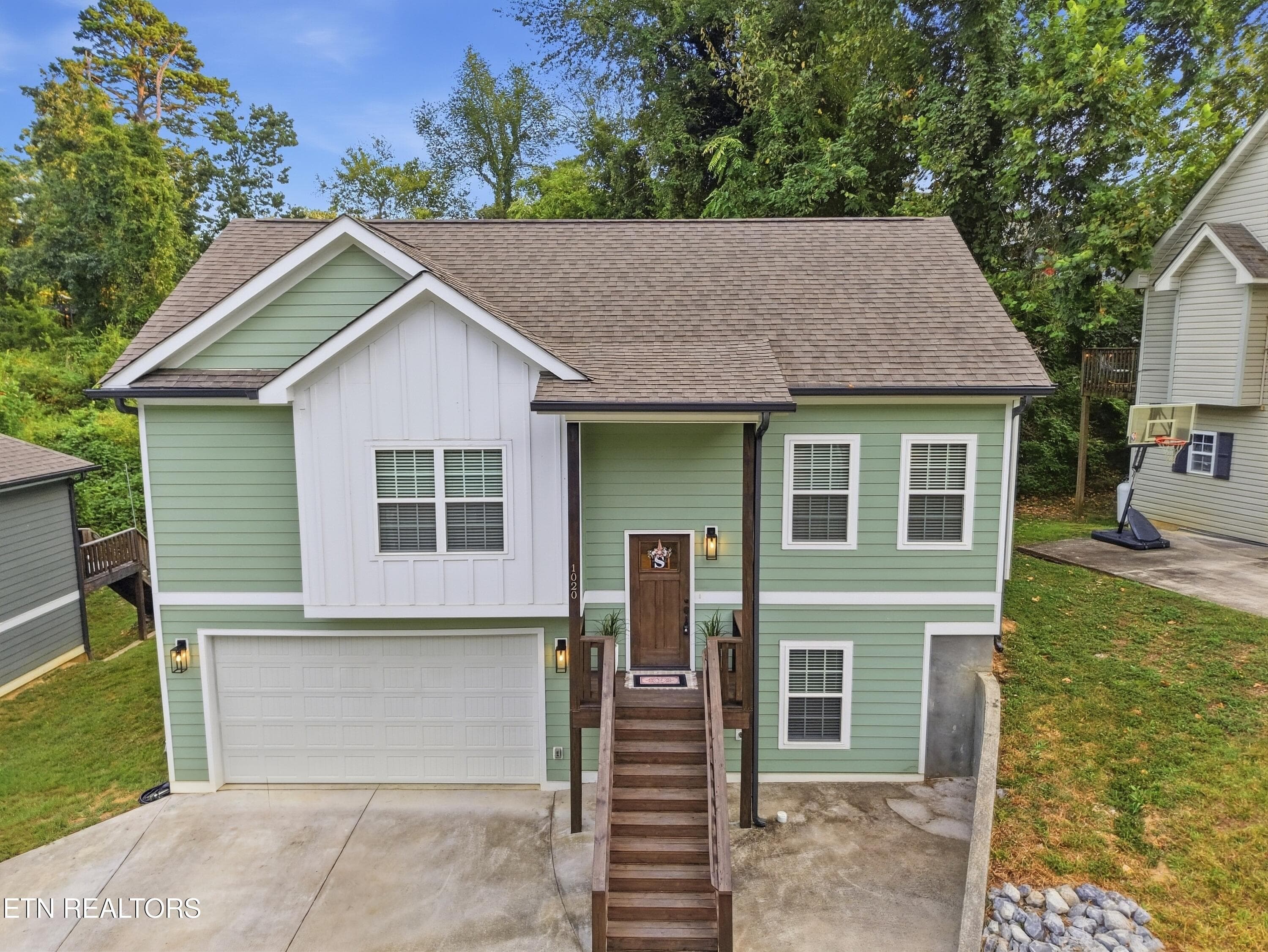 1_dji_20260918185922_0004_d_autoremove_6 - 1020 Fernway Rd, Chattanooga, TN 37405, Chattanooga