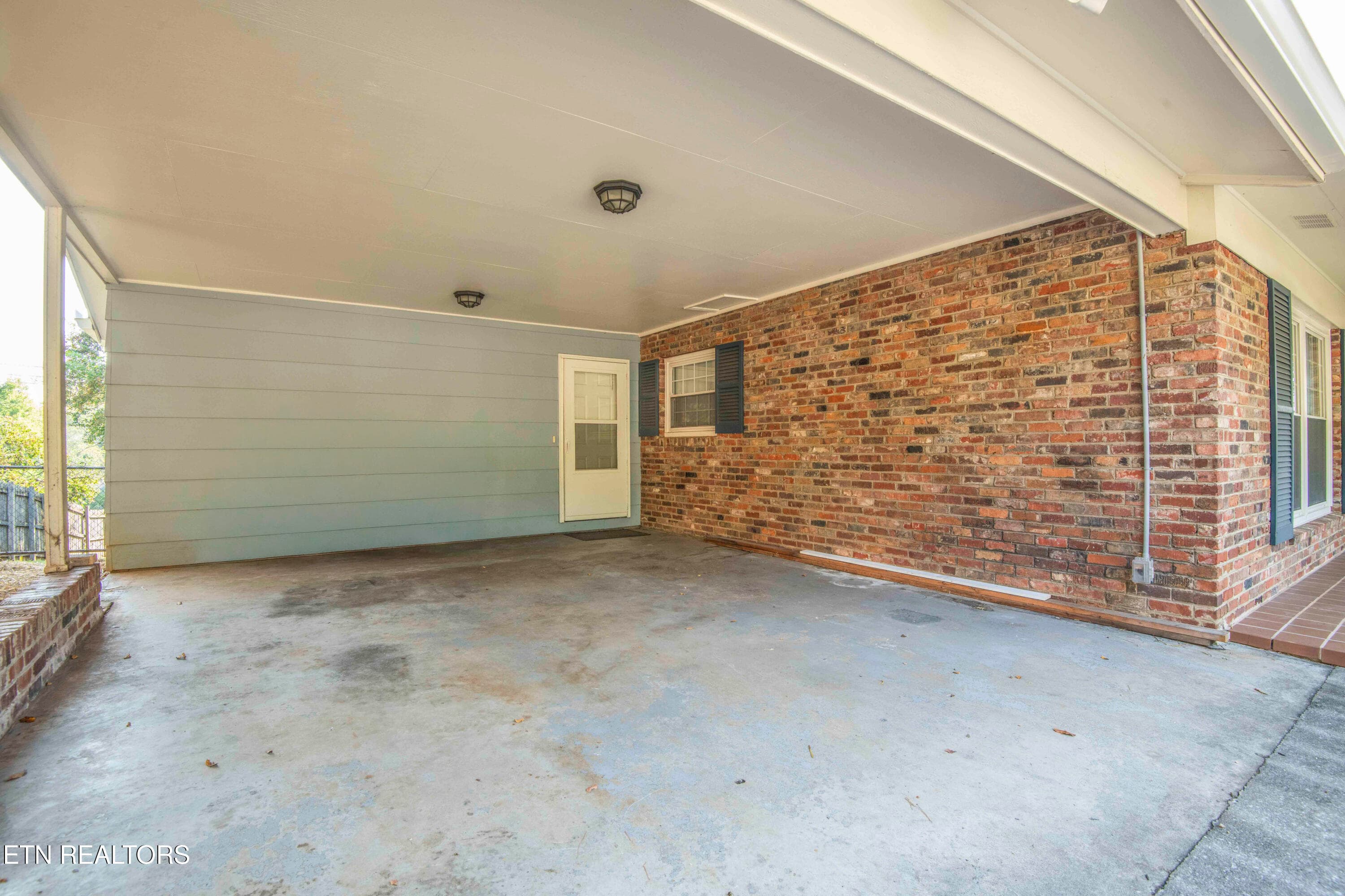 Carport - 7608 Sabre Drive, Knoxville, TN 37919, Knoxville