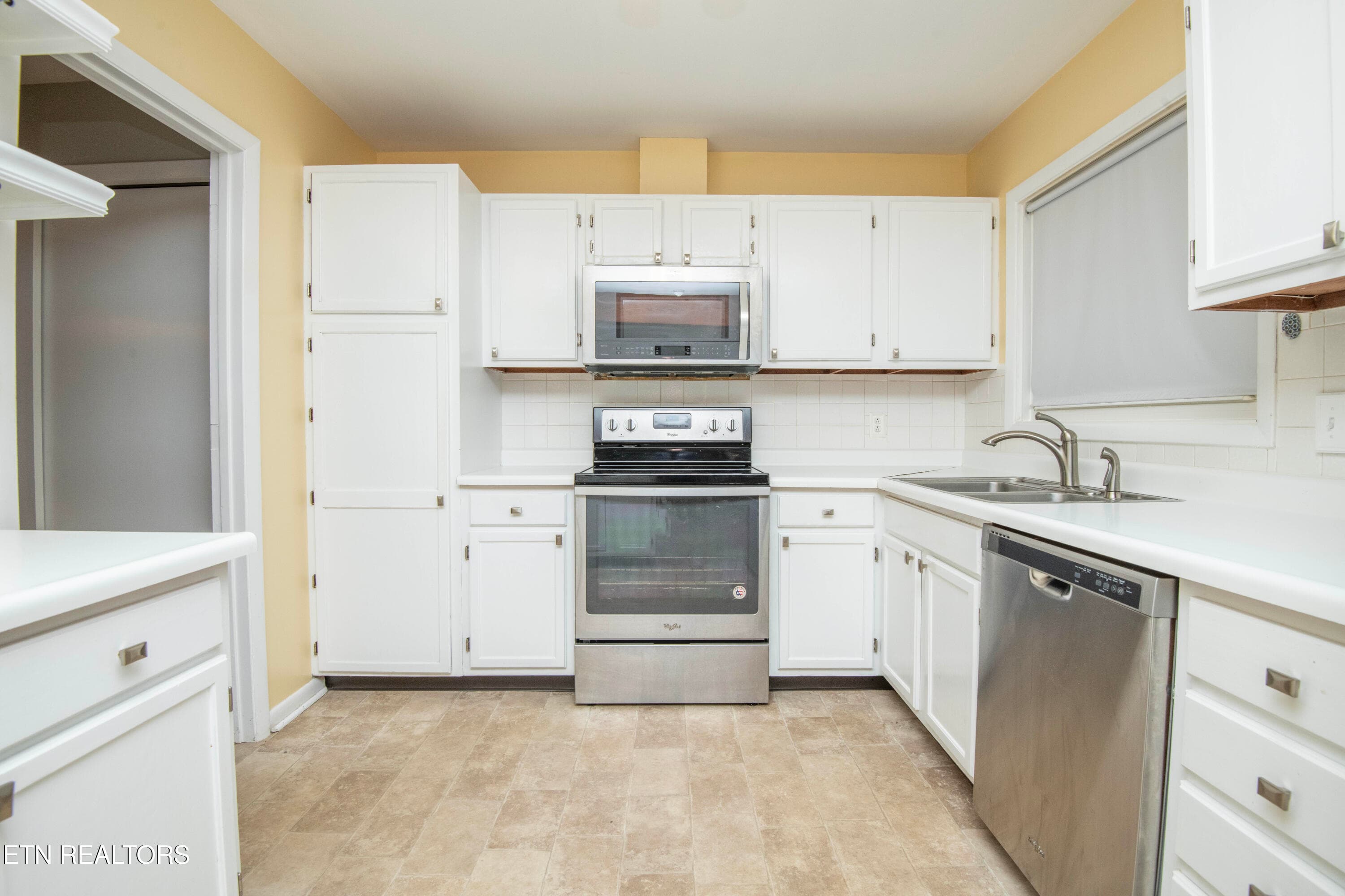 Kitchen - 7608 Sabre Drive, Knoxville, TN 37919, Knoxville
