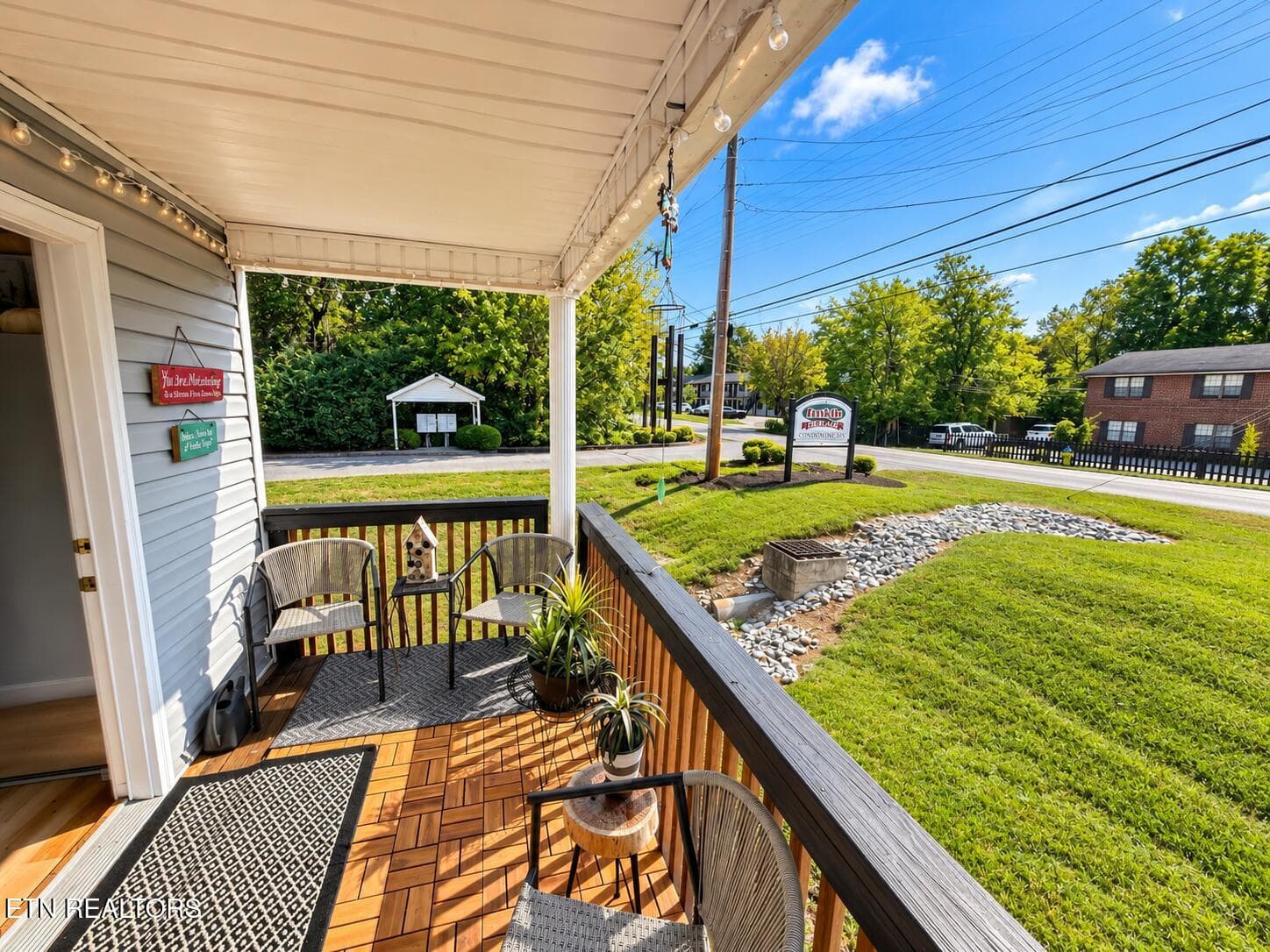 deckview - 948 Micro Way 1, Knoxville, TN 37912, Knoxville