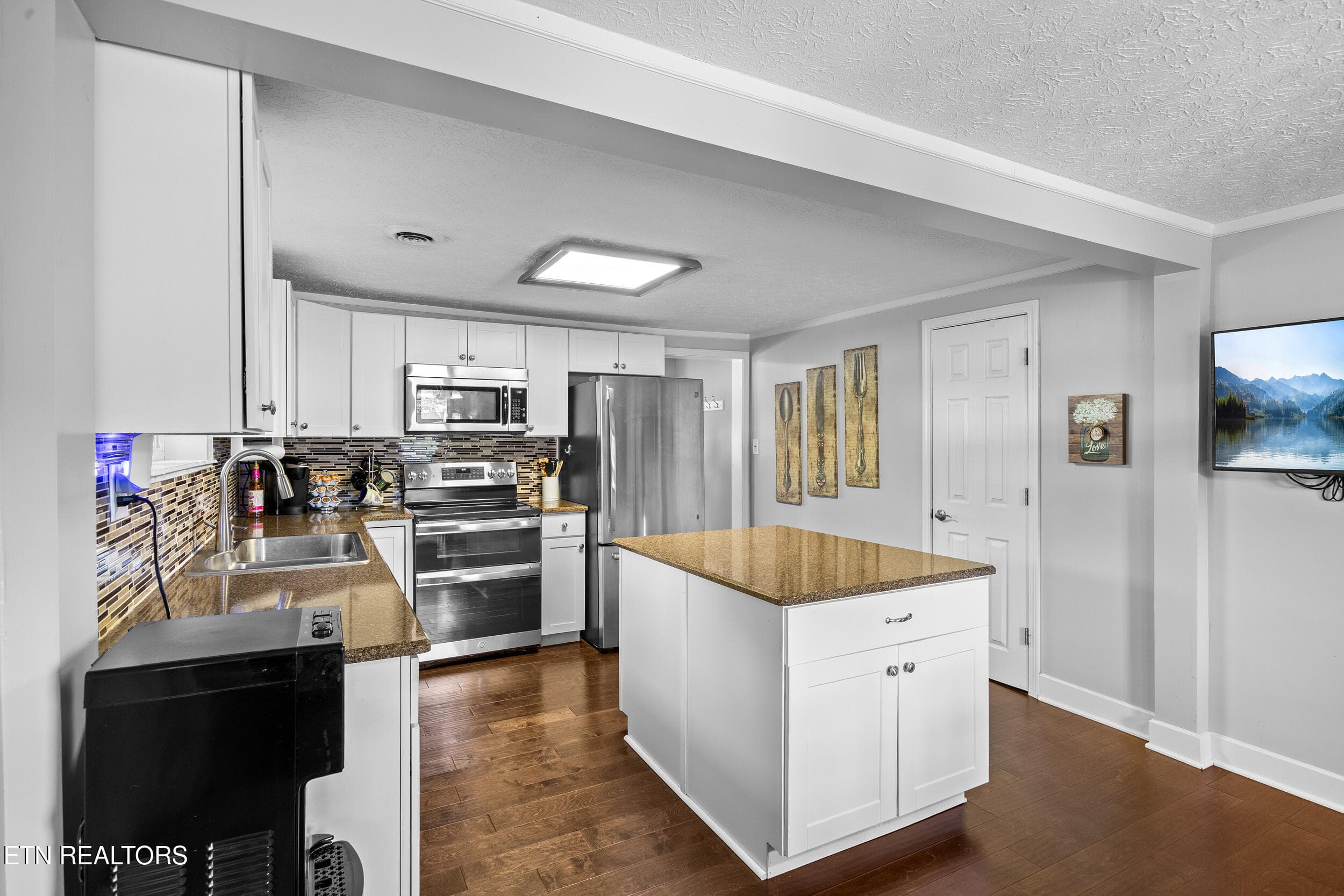 21_1301 tazwell pike-11 - 1301 Tazewell Pike, Plainview, TN 37721, Plainview