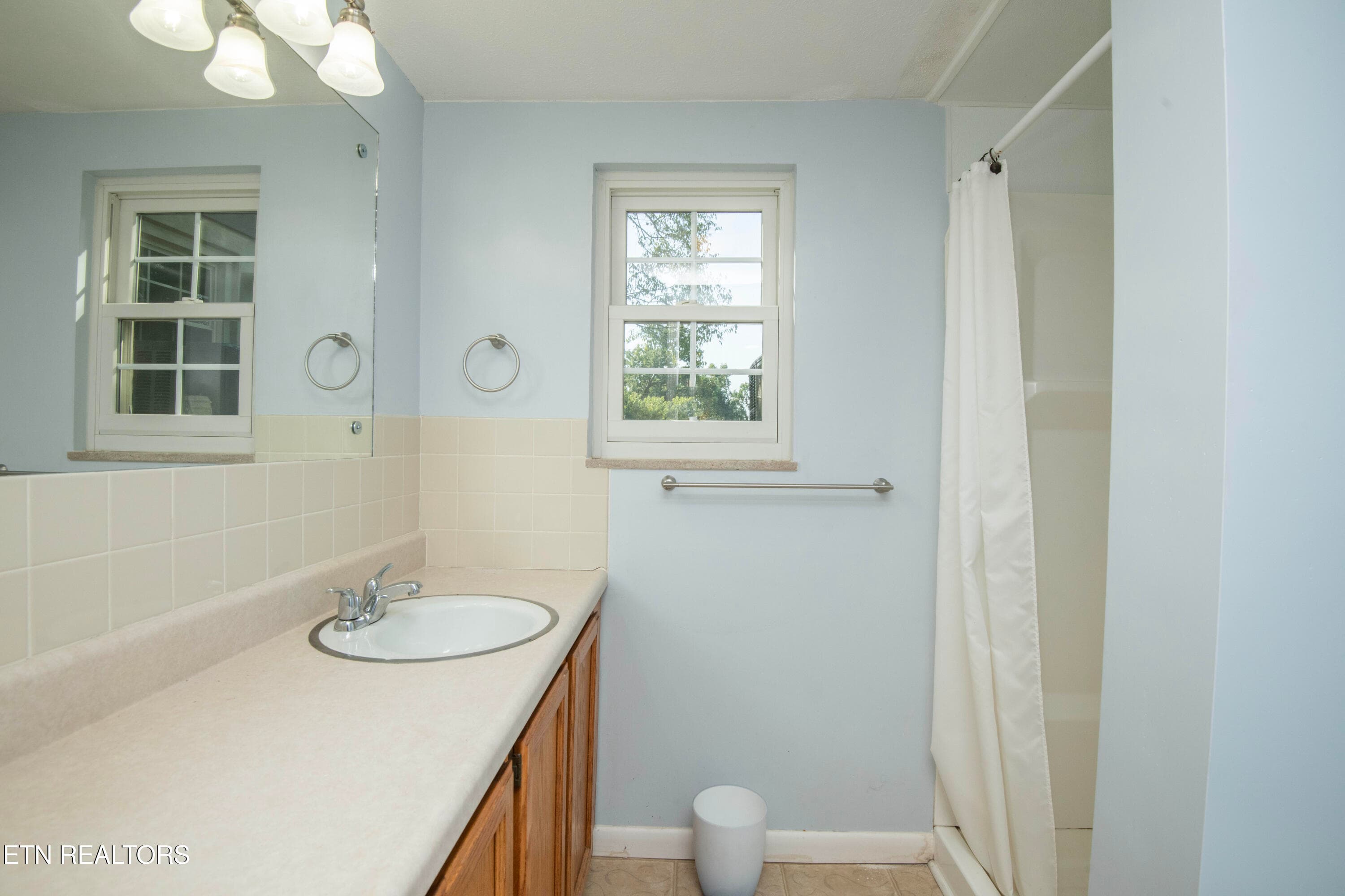 Lower Level Bath - 7608 Sabre Drive, Knoxville, TN 37919, Knoxville