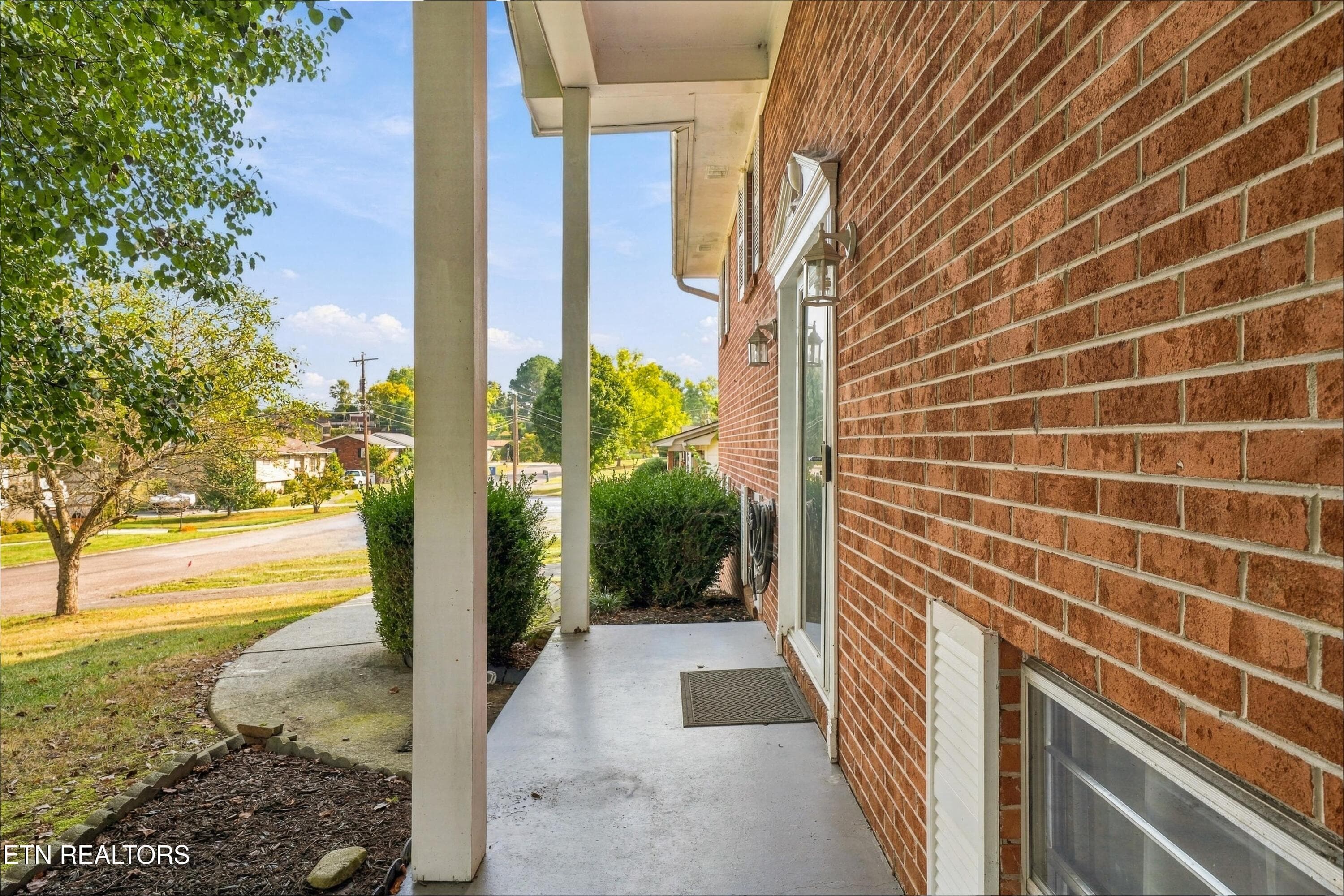 IMG_0391 - 3500 S Fountaincrest Drive, Knoxville, TN 37918, Knoxville