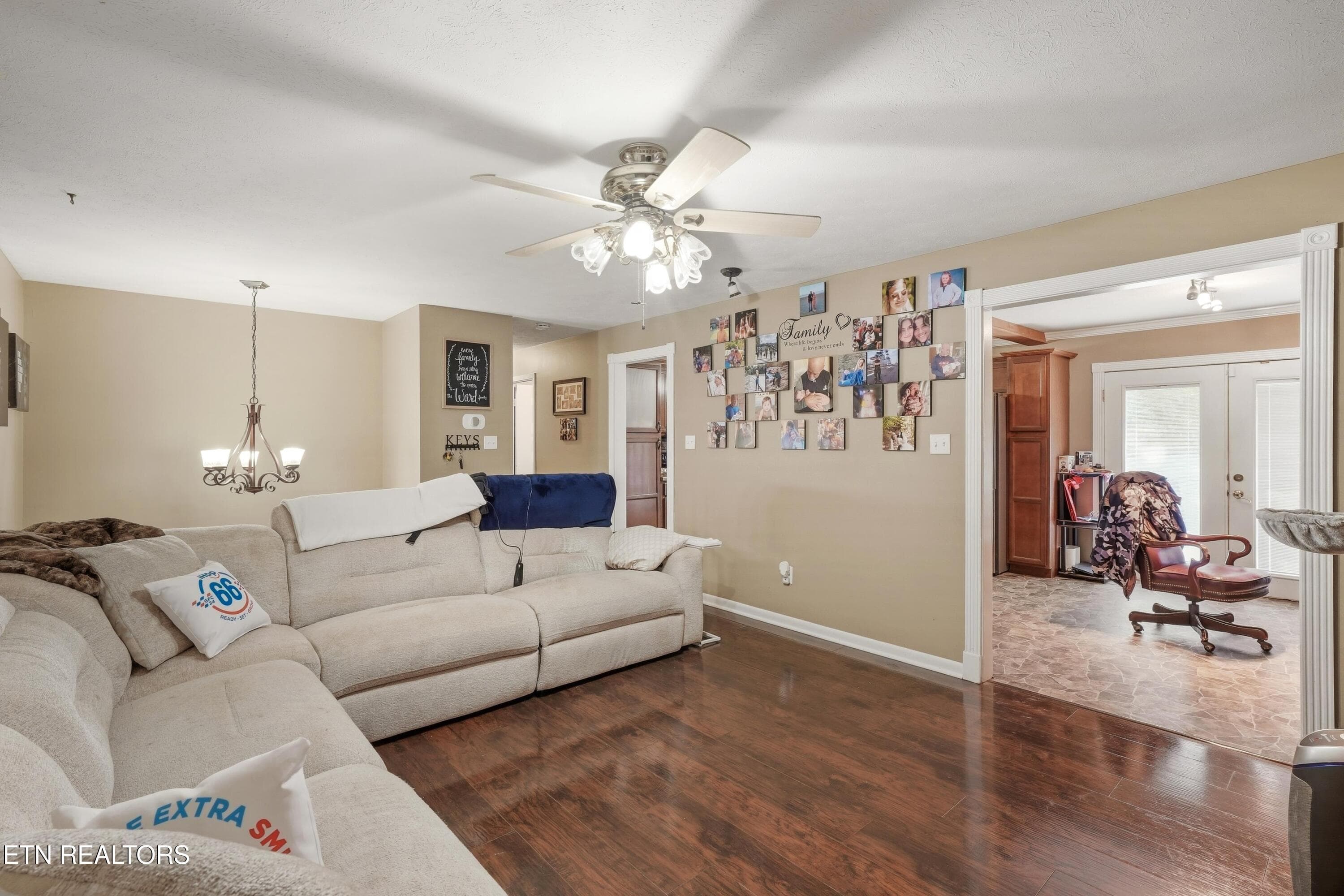 IMG_0395 - 3500 S Fountaincrest Drive, Knoxville, TN 37918, Knoxville