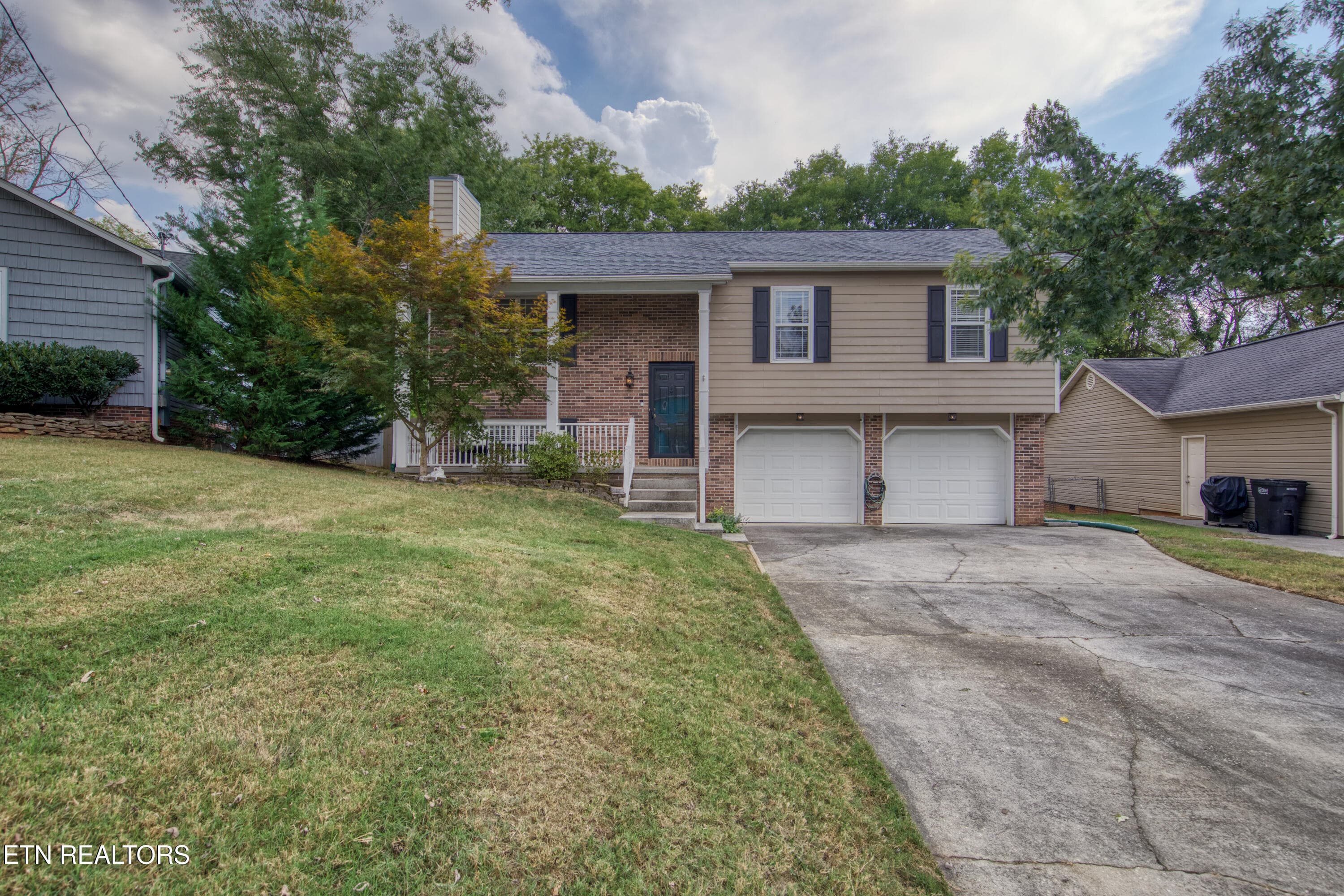 728 Summerdale Drive, Knoxville, TN 37934