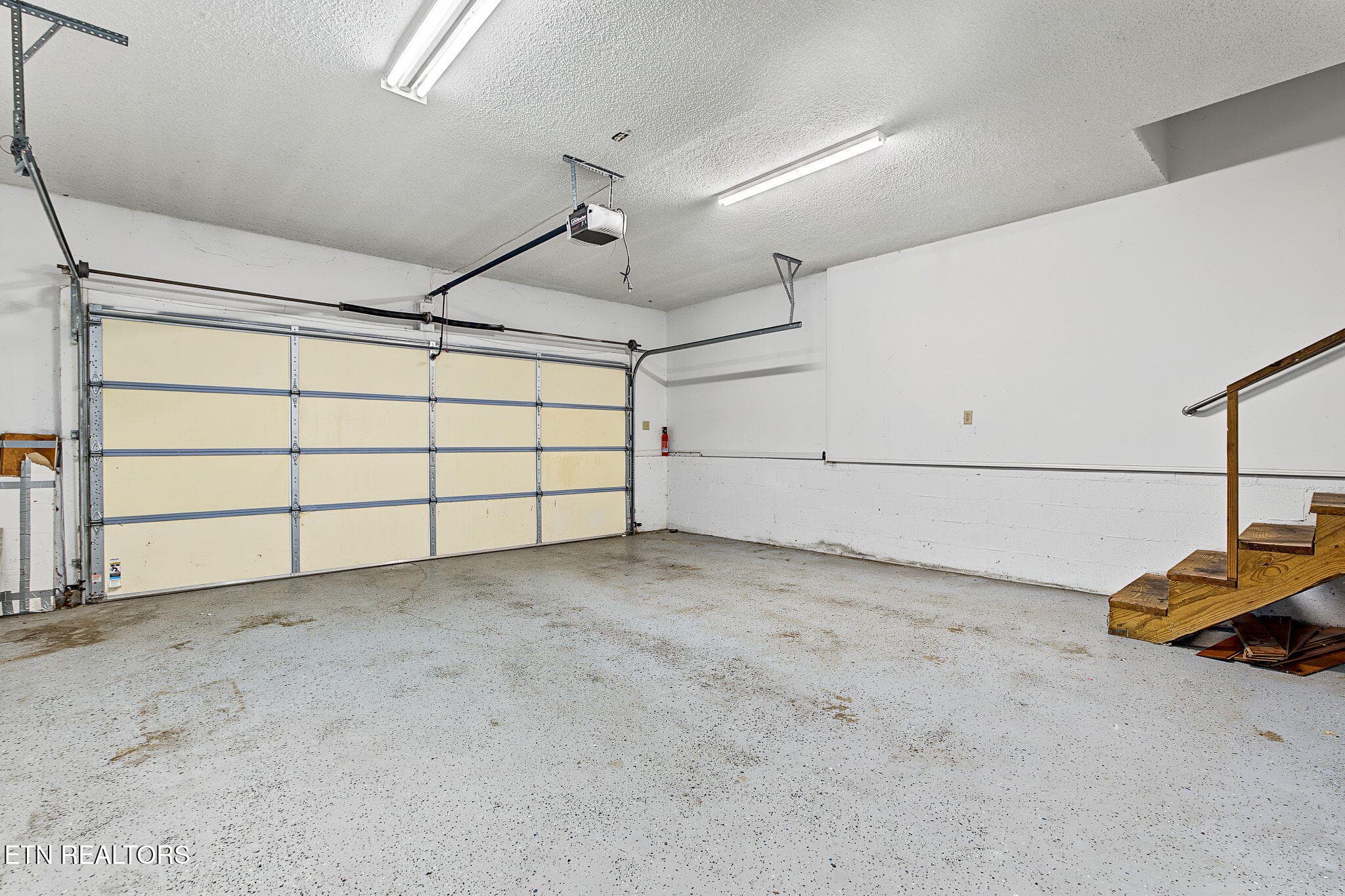 11-web-or-mls-1020-cox-trail-pl - 1020 Cox Trail Place, Kingsport, TN 37660, Kingsport