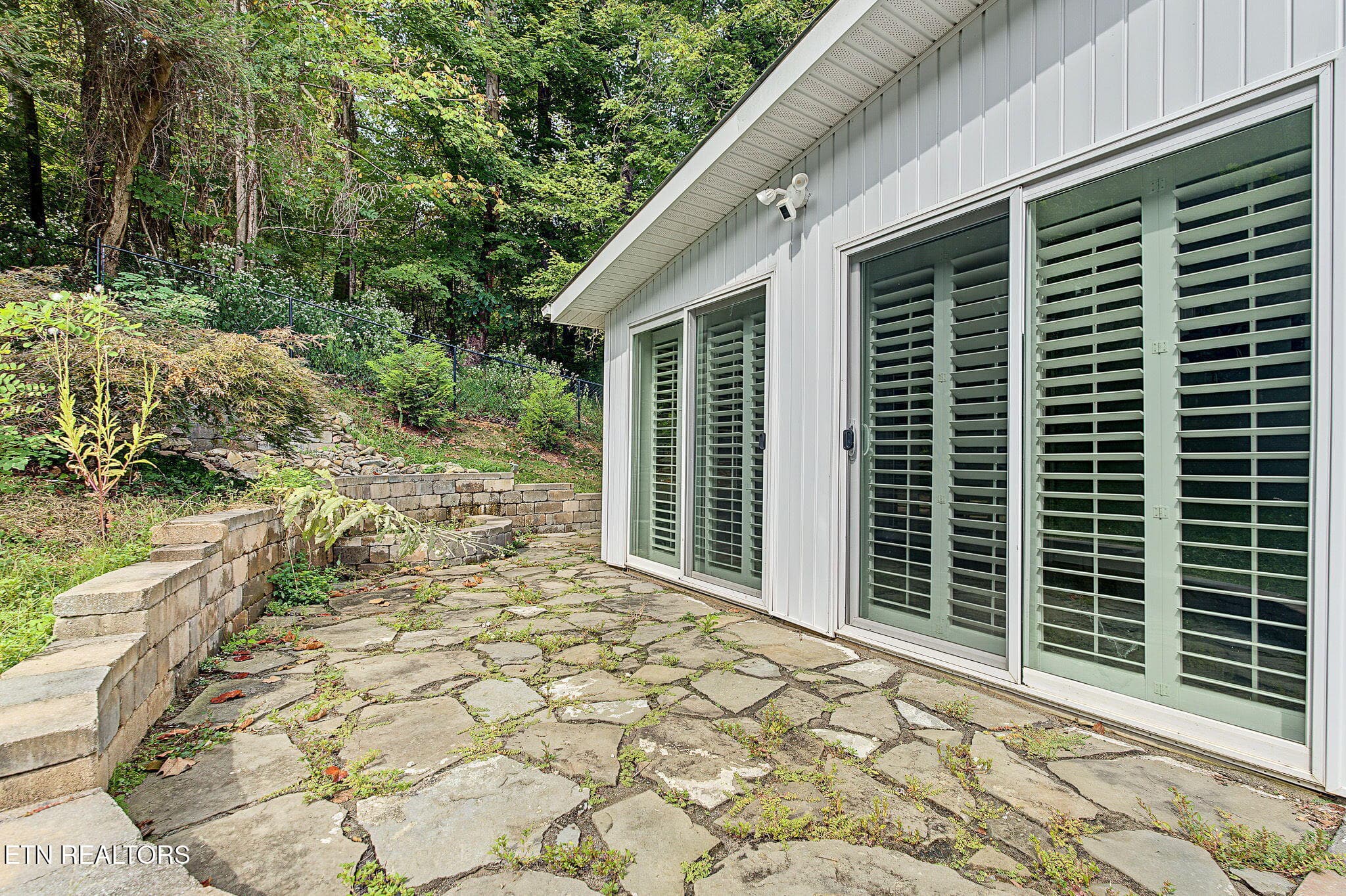 15-web-or-mls-1020-cox-trail-pl - 1020 Cox Trail Place, Kingsport, TN 37660, Kingsport
