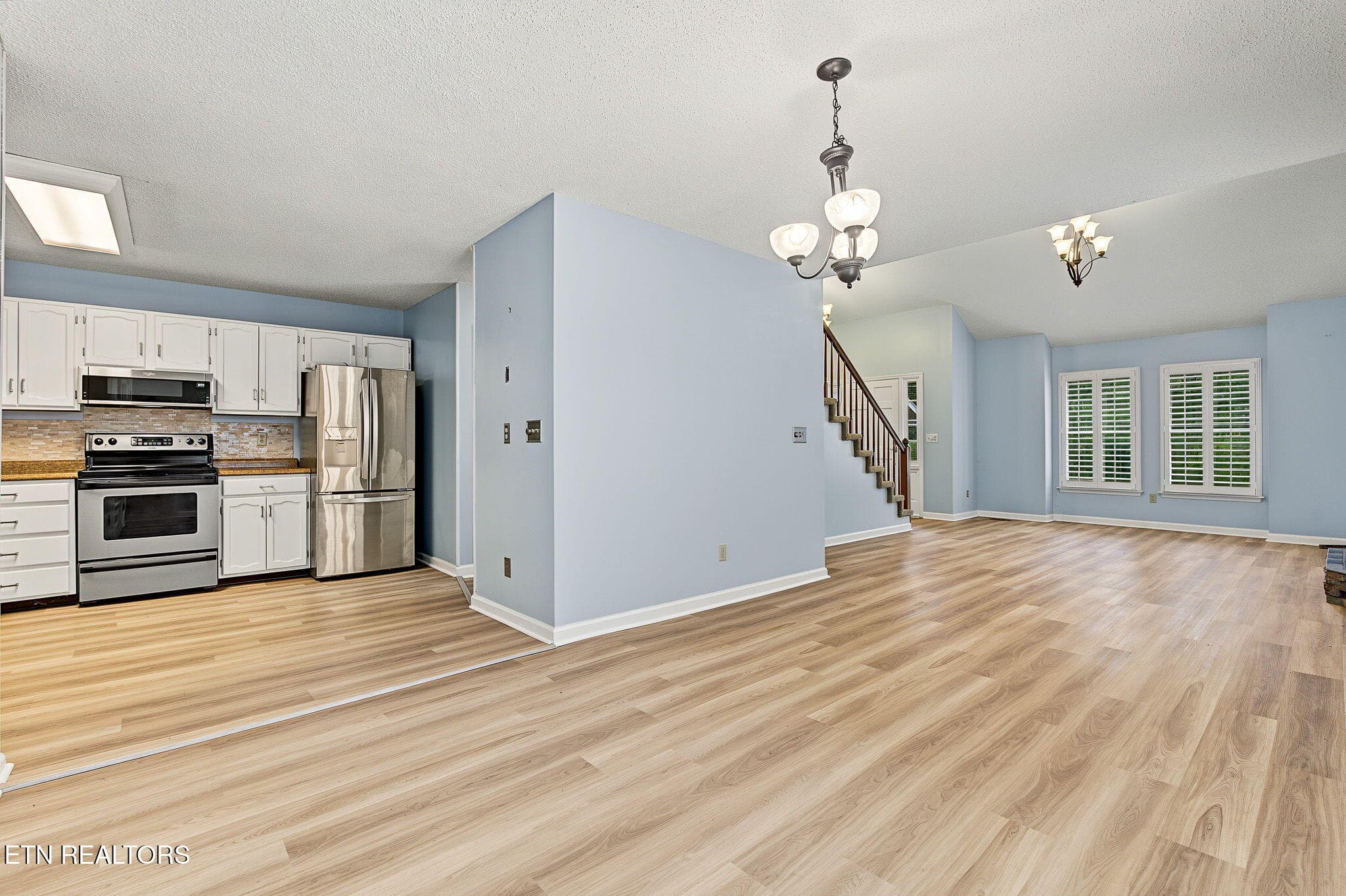 26-web-or-mls-1020-cox-trail-pl - 1020 Cox Trail Place, Kingsport, TN 37660, Kingsport