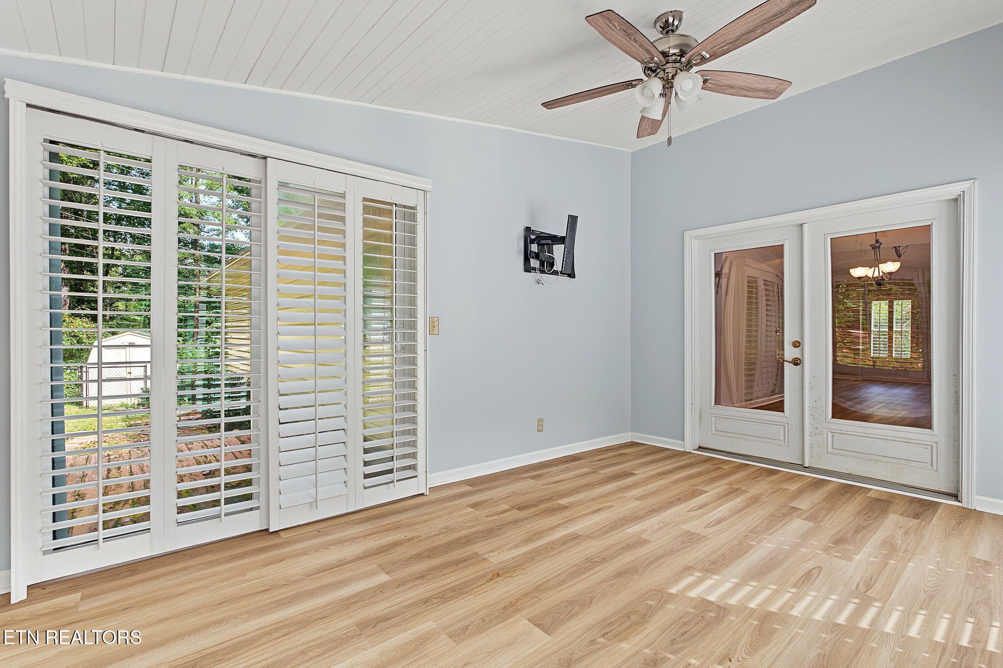 10-web-or-mls-1020-cox-trail-pl - 1020 Cox Trail Place, Kingsport, TN 37660, Kingsport