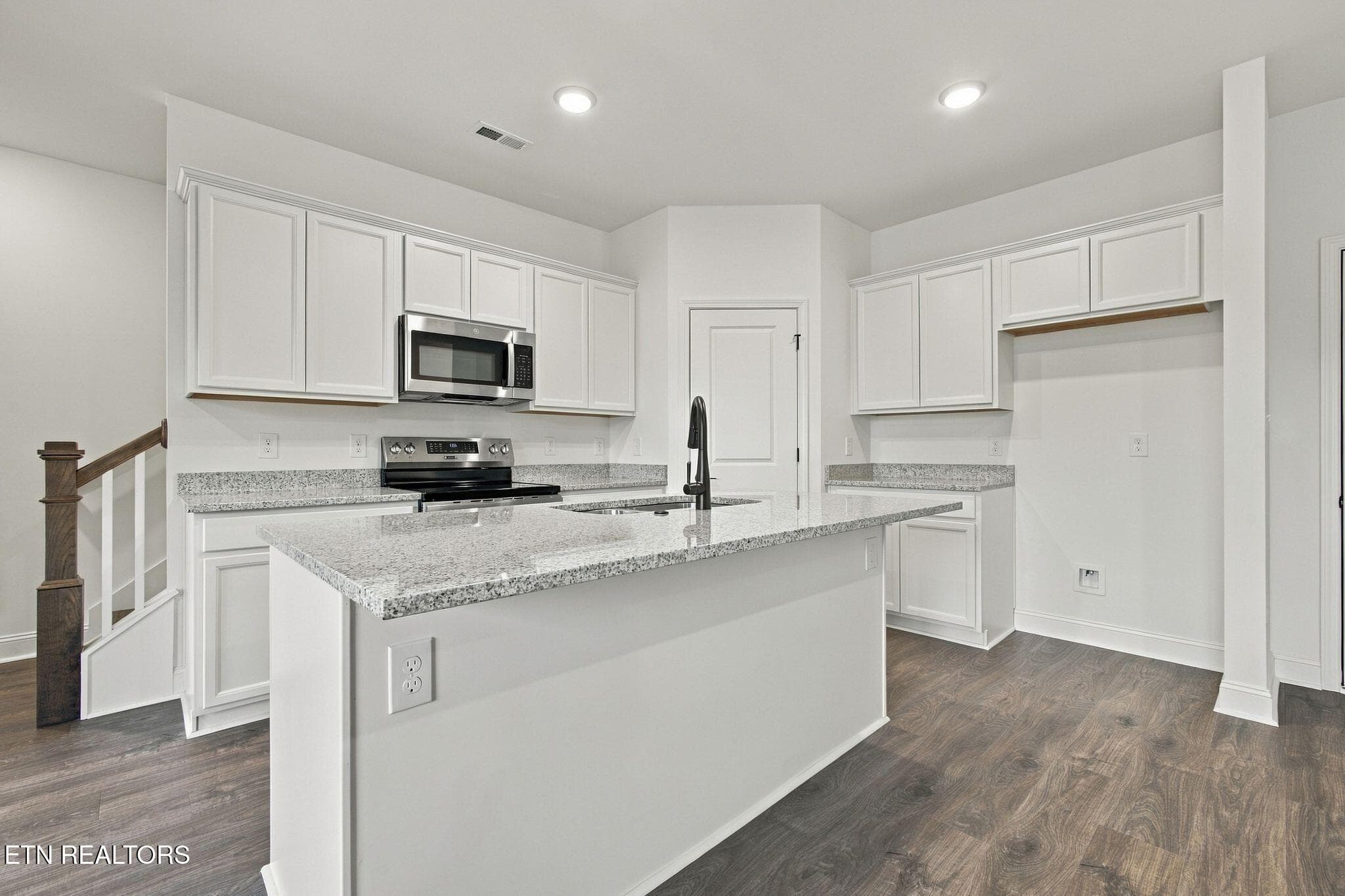 wj2609162-1009 - 1621 Lateglow Way, Knoxville, TN 37931, Knoxville