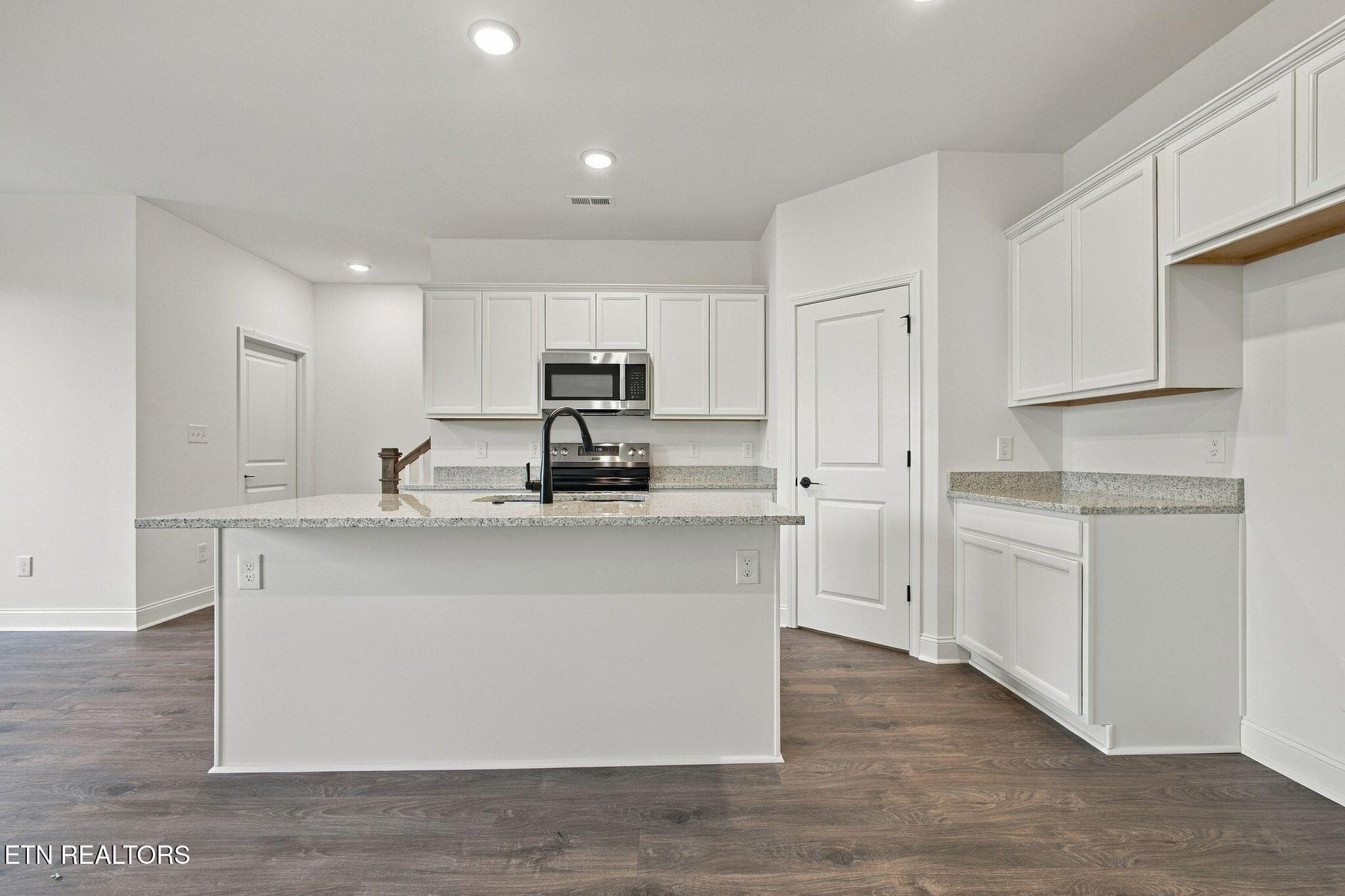 wj2609162-1010 - 1621 Lateglow Way, Knoxville, TN 37931, Knoxville