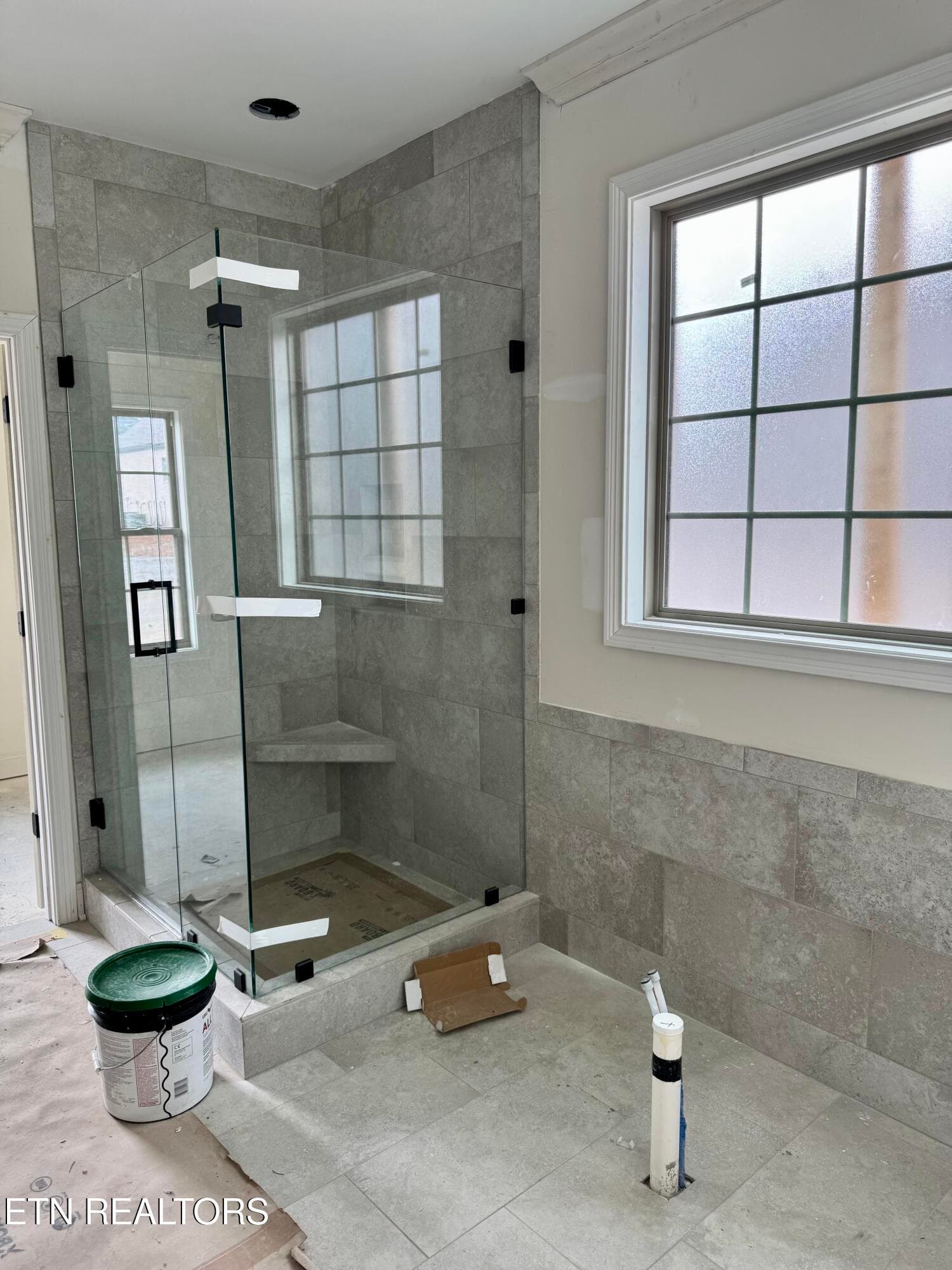 MBR Tile Shower & Freestanding Tub - 8861 Dancing Bear Lane, Knoxville, TN 37923, Knoxville