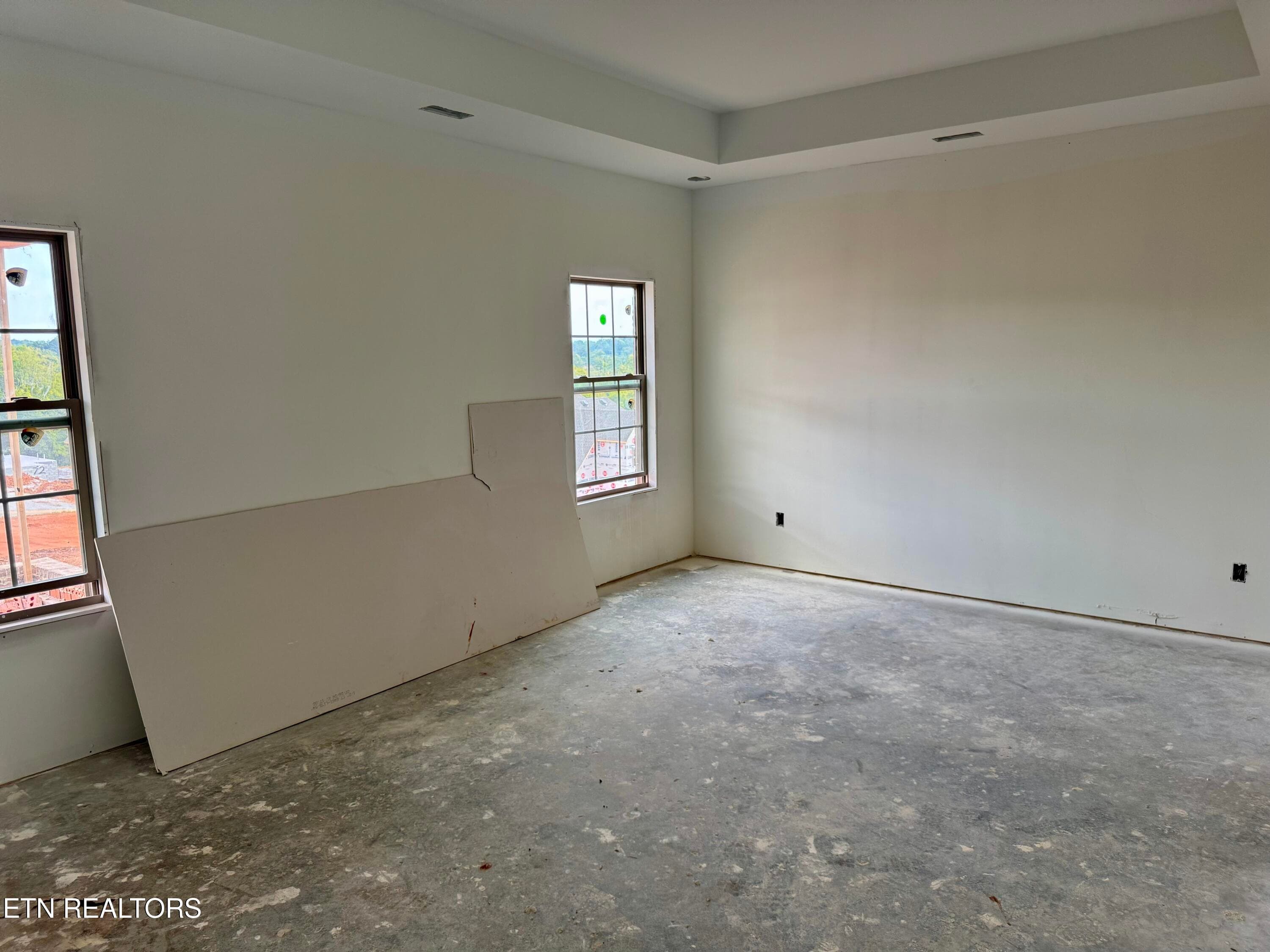Master Bedroom on Main Level - 326 Rugby Manor Lane, Knoxville, TN 37923, Knoxville