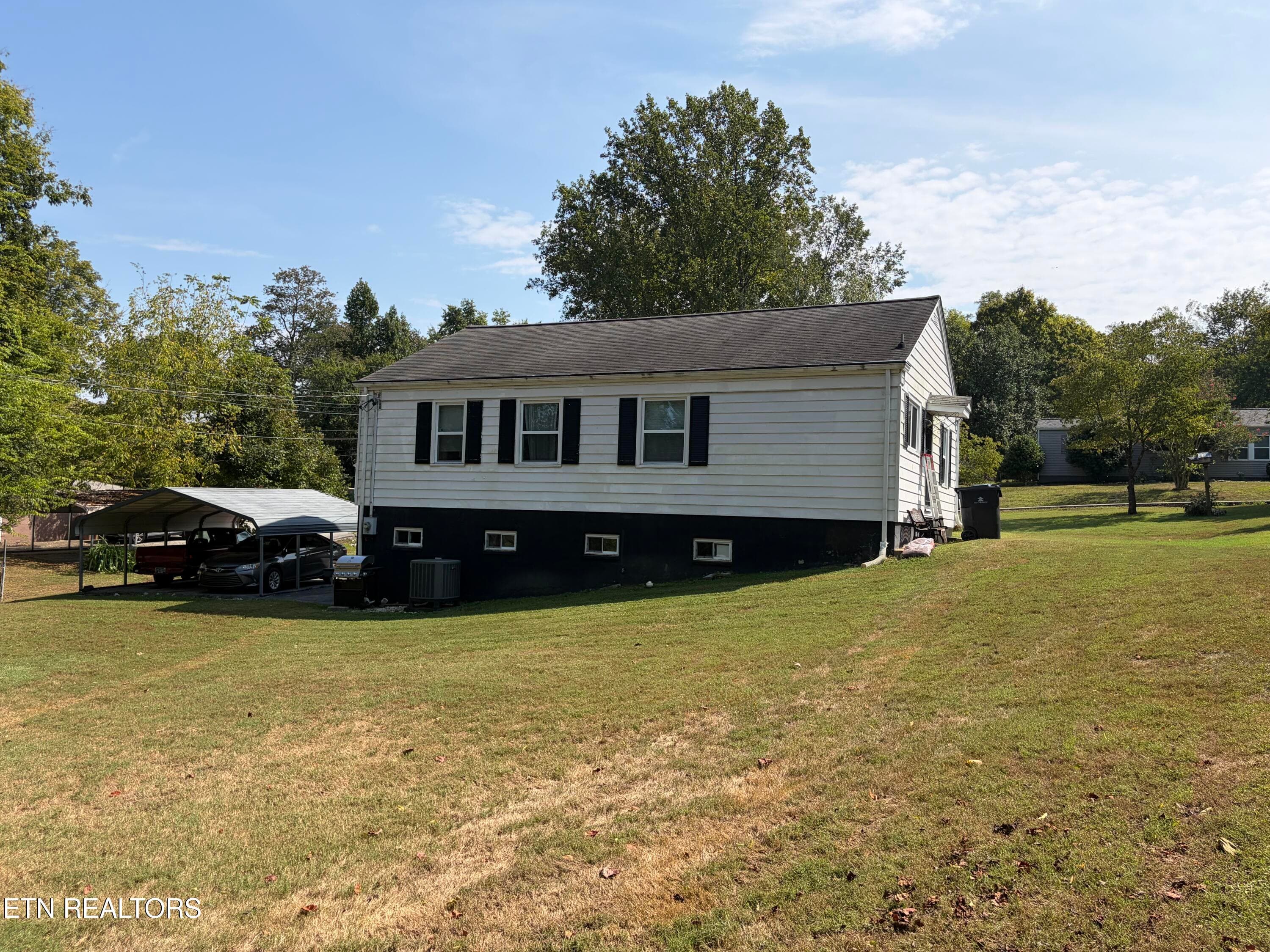 IMG_0262 2 - 317 Hartford Rd, Knoxville, TN 37920, Knoxville