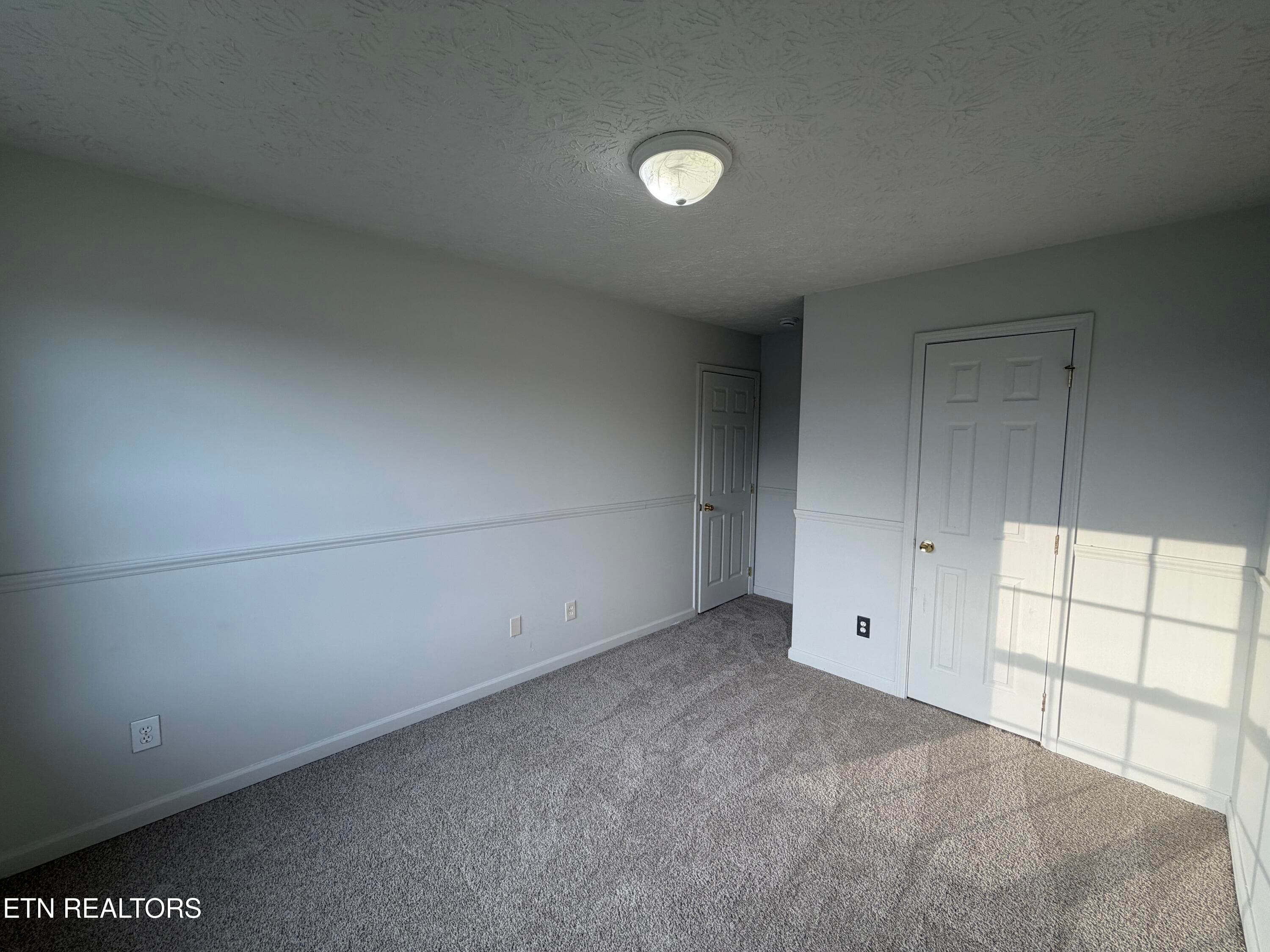 listing_22 - 7111 Pinecroft Lane, Knoxville, TN 37914, Knoxville