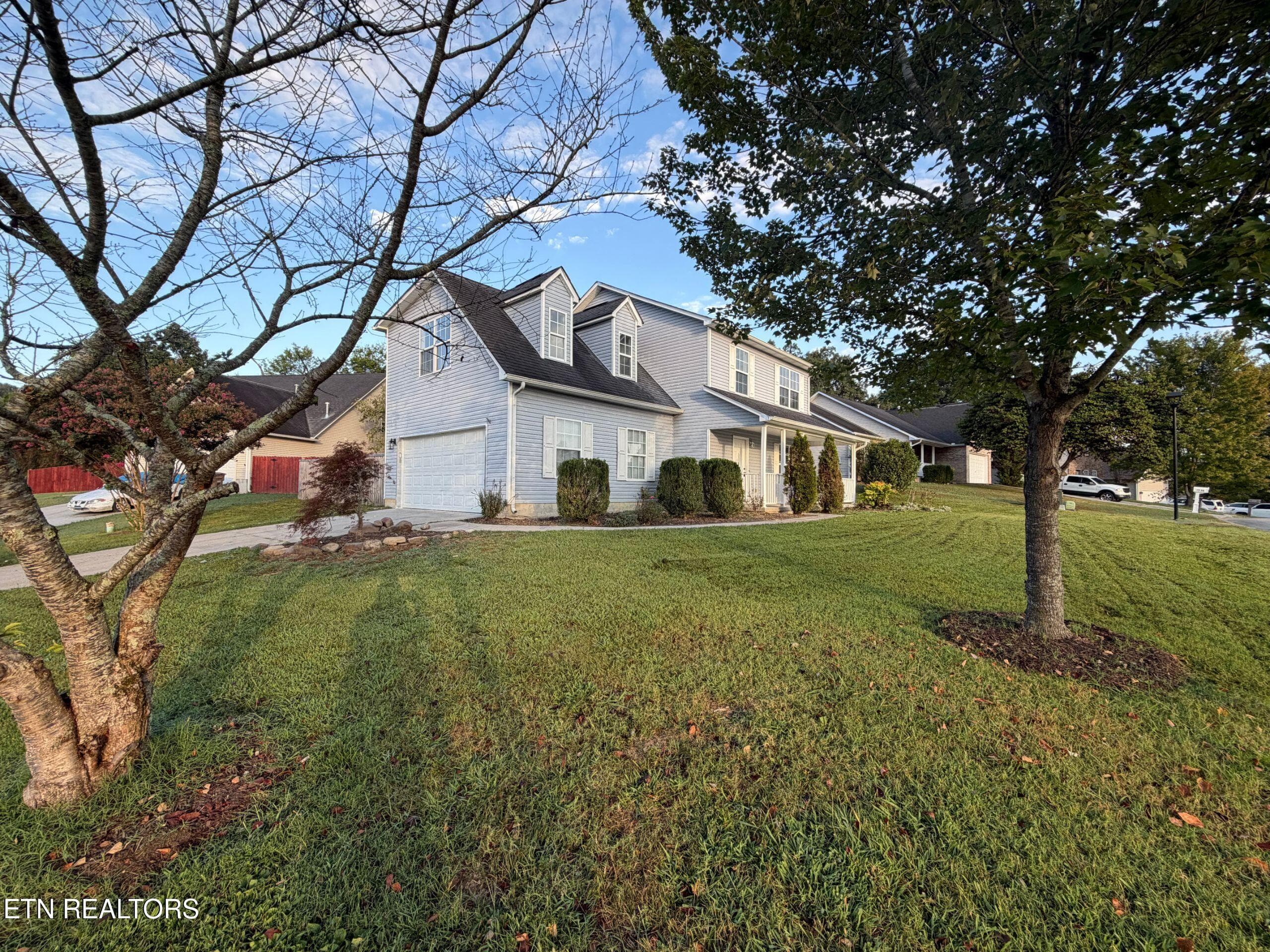 listing_27 - 7111 Pinecroft Lane, Knoxville, TN 37914, Knoxville