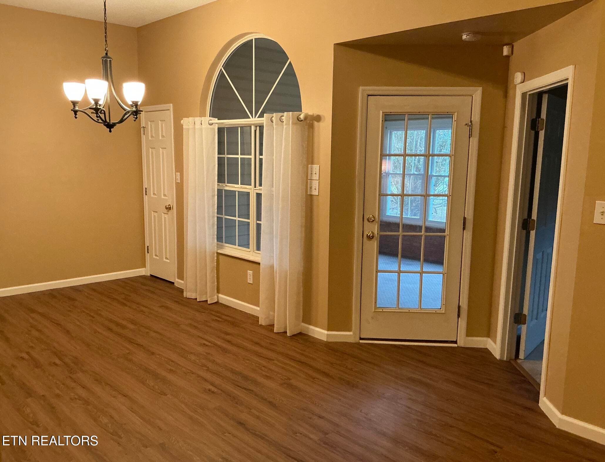 2828 Knob Creek - 2828 Knob Creek Lane, Knoxville, TN 37912, Knoxville