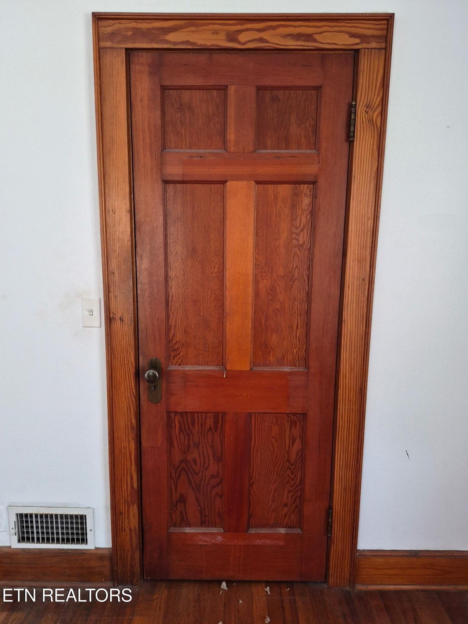 1000055339 - 117 Roane St, Oliver Springs, TN 37840, Oliver Springs
