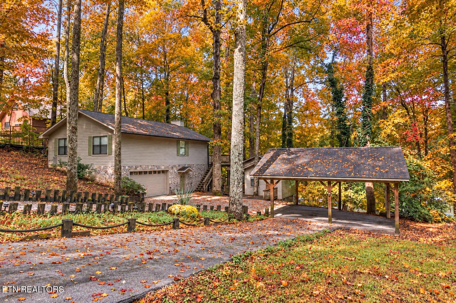 570_Dogwood_Exterior_Fall - 579 Dogwood Lane, Spring City, TN 37381, Spring City