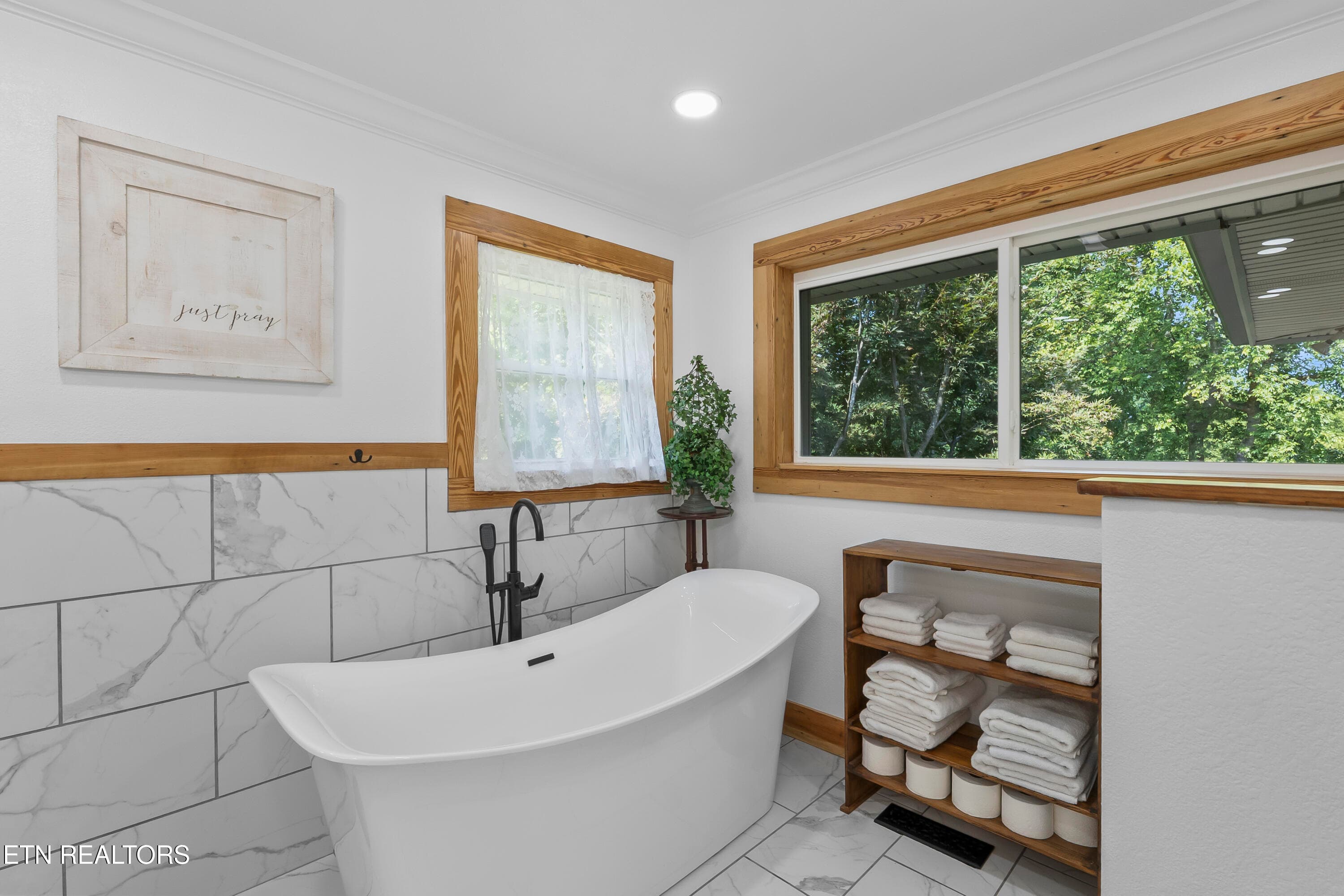 240 mcclary dr-163 - 240 McClary Drive, Benton, TN 37307, Benton