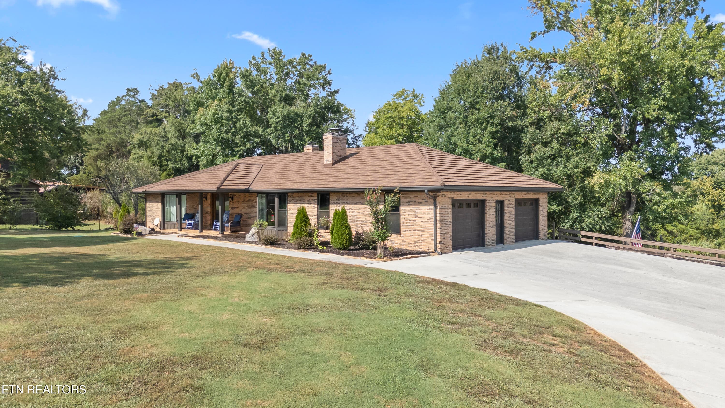 240 mcclary dr-243 - 240 McClary Drive, Benton, TN 37307, Benton