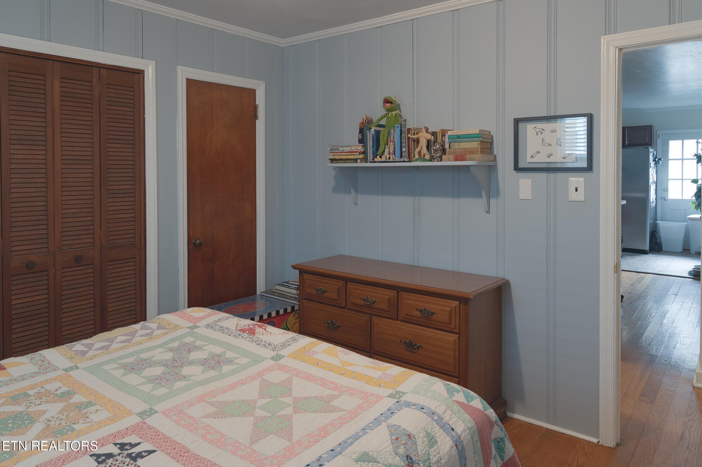 MiddleBedroom2 - 1016 Oglewood Ave, Knoxville, TN 37917, Knoxville