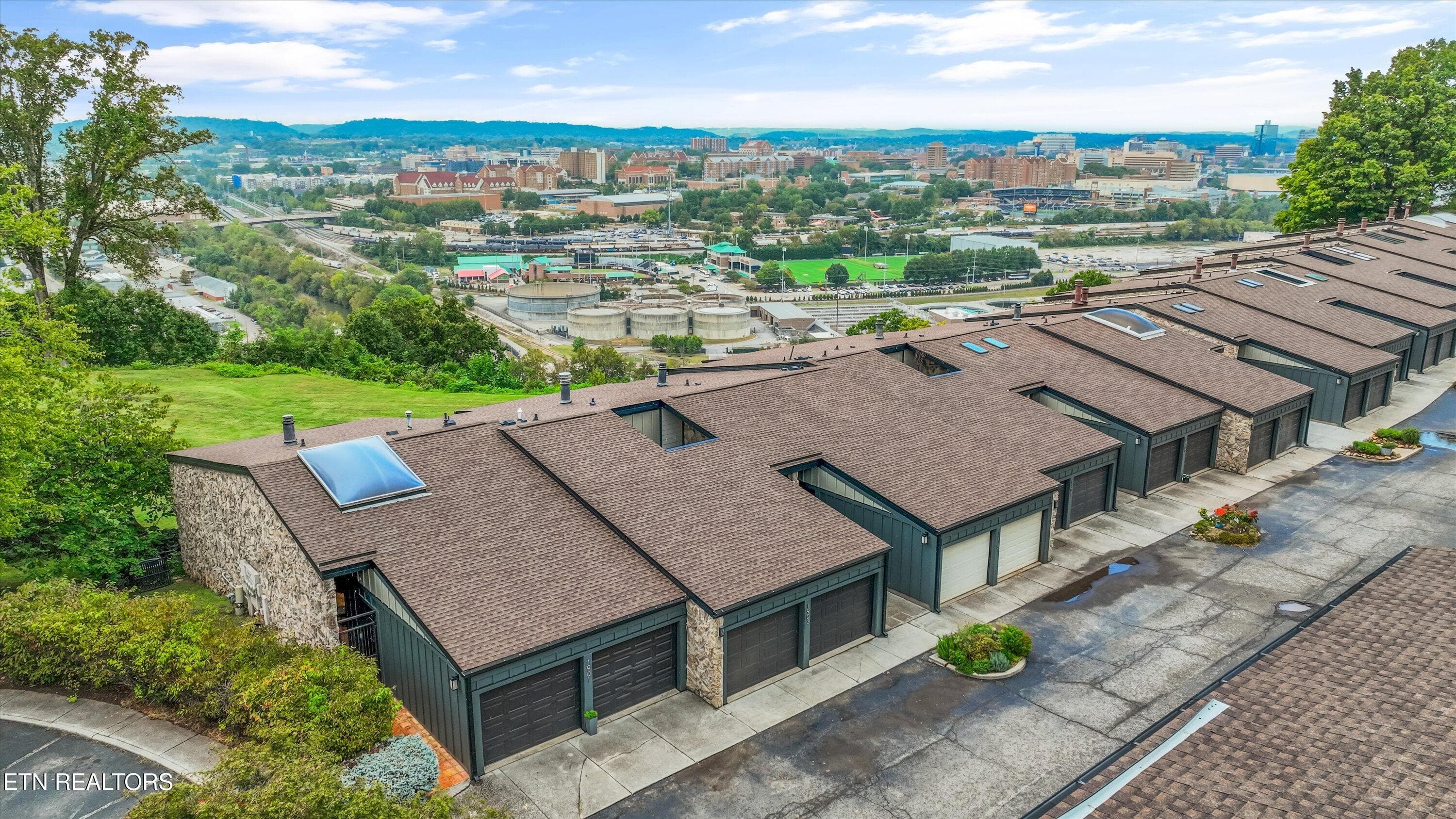 Cherokee Bluff - 1903 Cherokee Bluff Drive, Knoxville, TN 37920, Knoxville