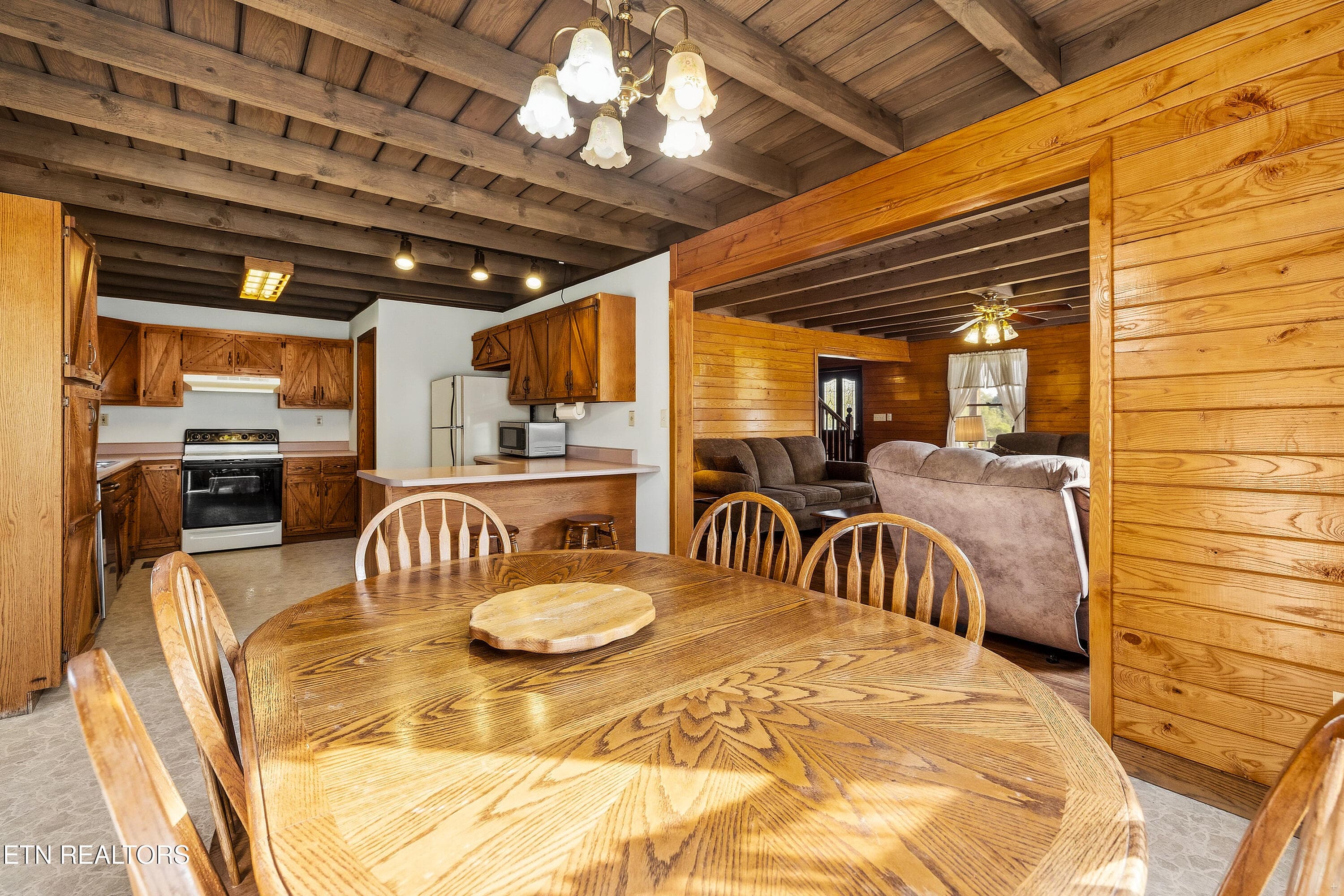 Dining Area and Kitchen - 2460 Northern Rd, New Market, TN 37820, New Market