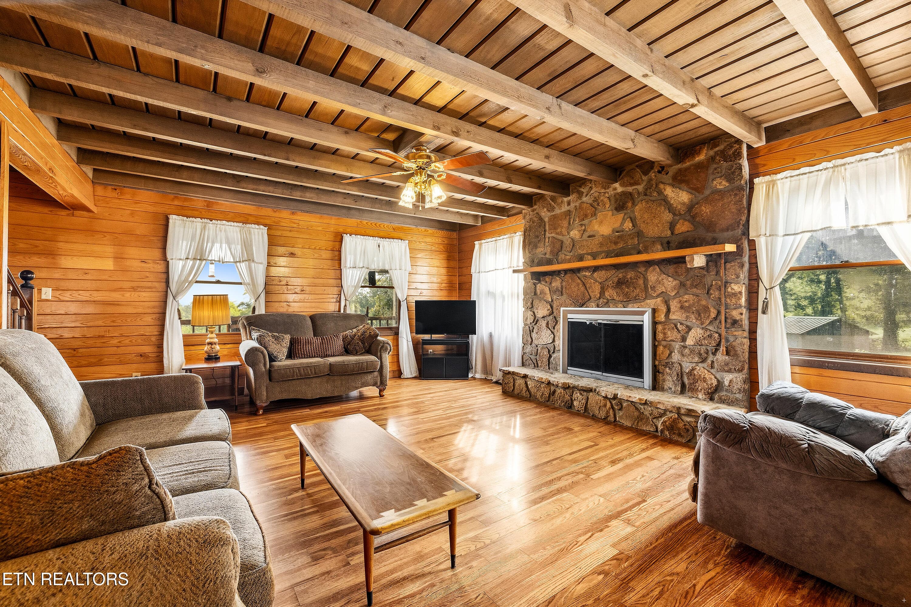 Living Room - 2460 Northern Rd, New Market, TN 37820, New Market